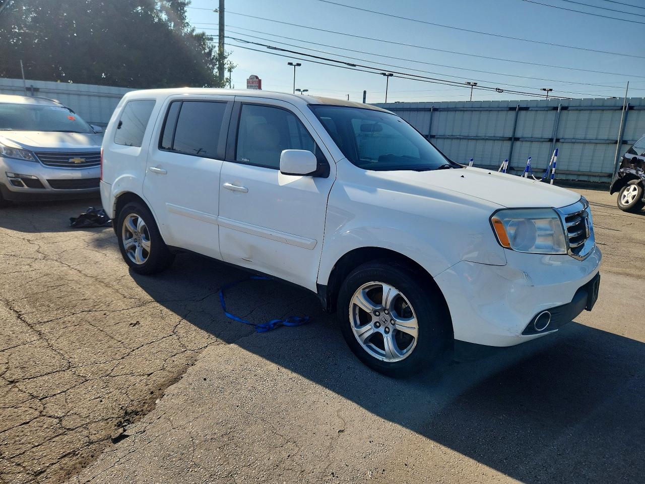 2014 Honda Pilot Ex White vin: 5FNYF4H48EB046670