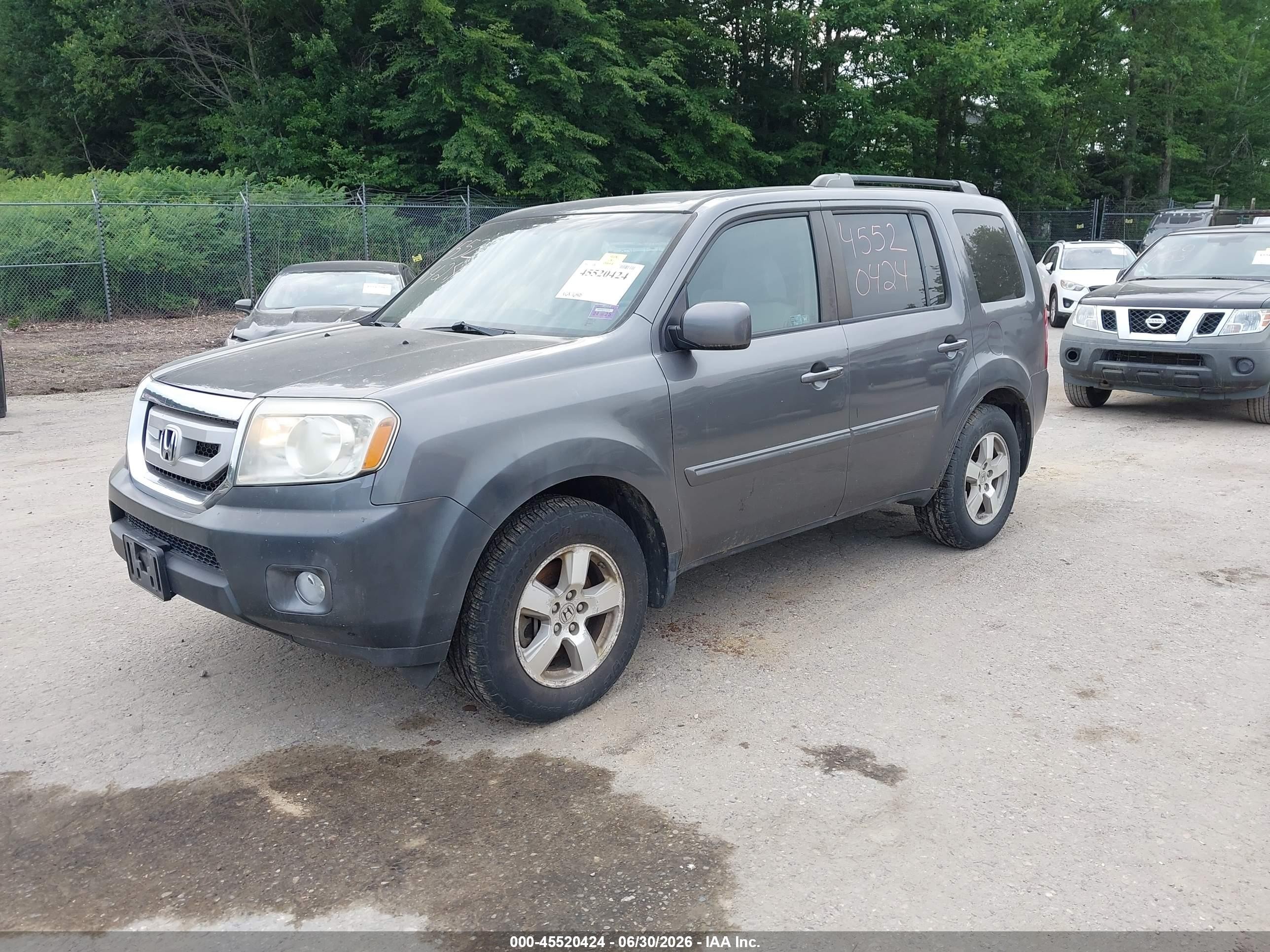 2011 Honda Pilot Ex Gray vin: 5FNYF4H49BB045975