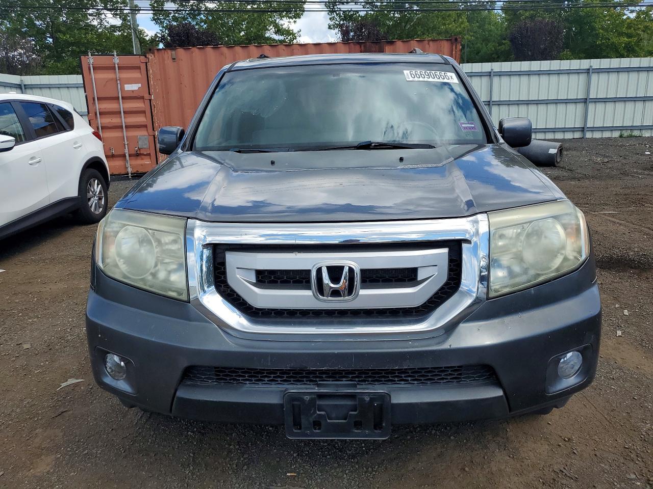 2011 Honda Pilot Ex Gray vin: 5FNYF4H49BB045975