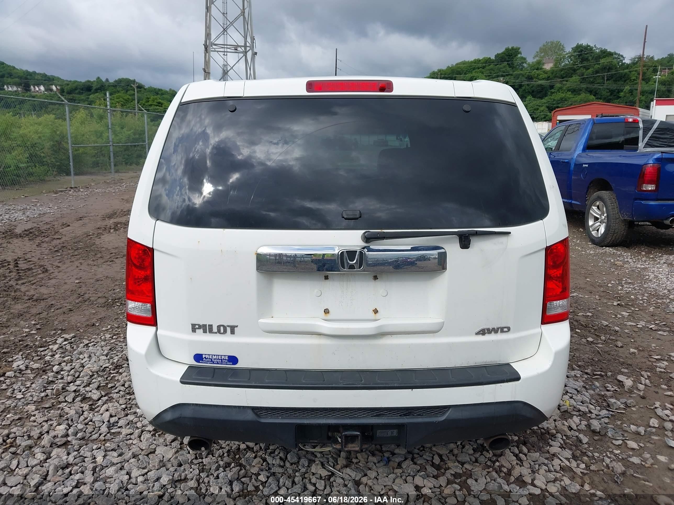 2012 Honda Pilot Ex White vin: 5FNYF4H49CB003257