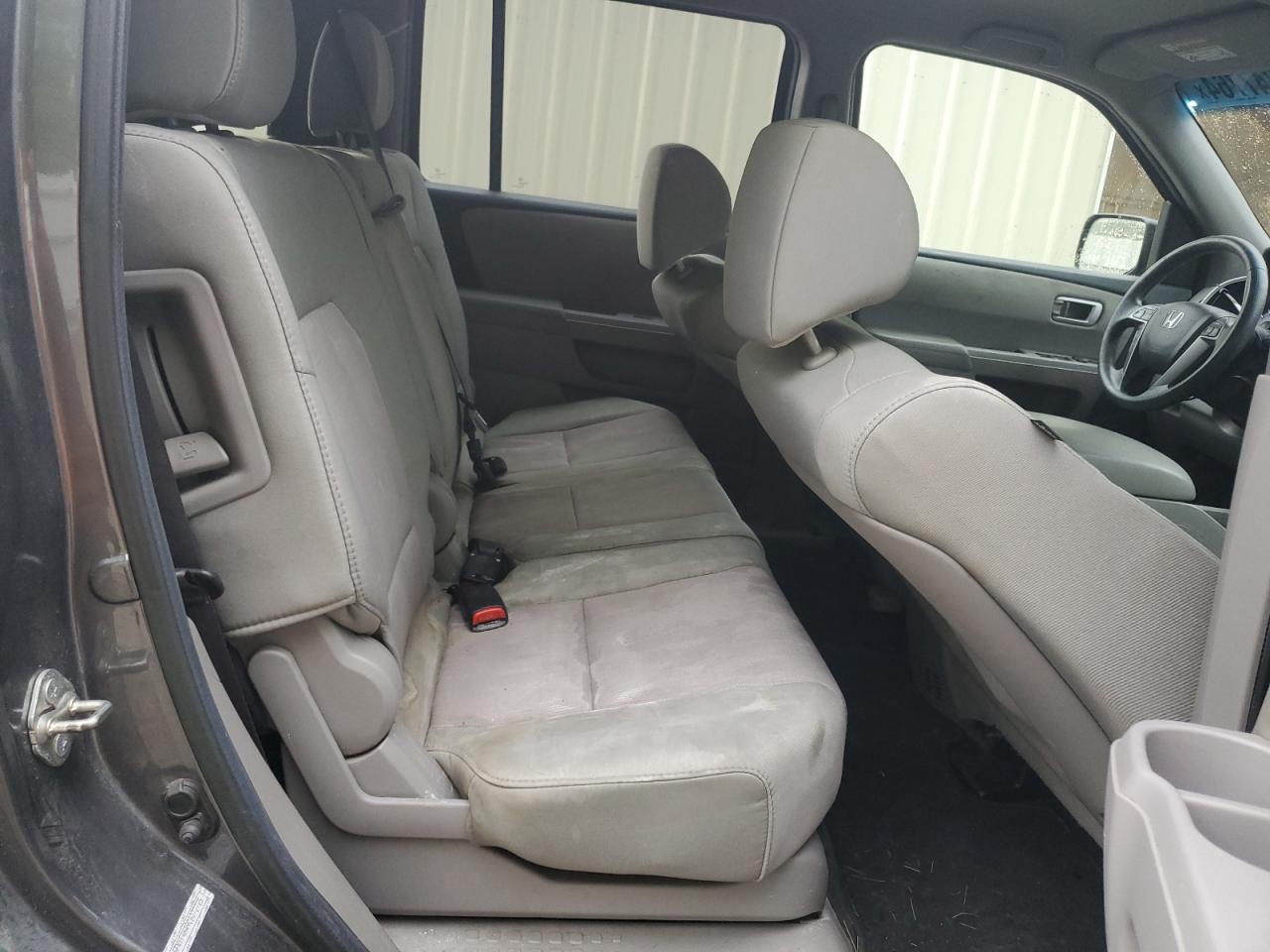 2012 Honda Pilot Ex Gray vin: 5FNYF4H49CB072725