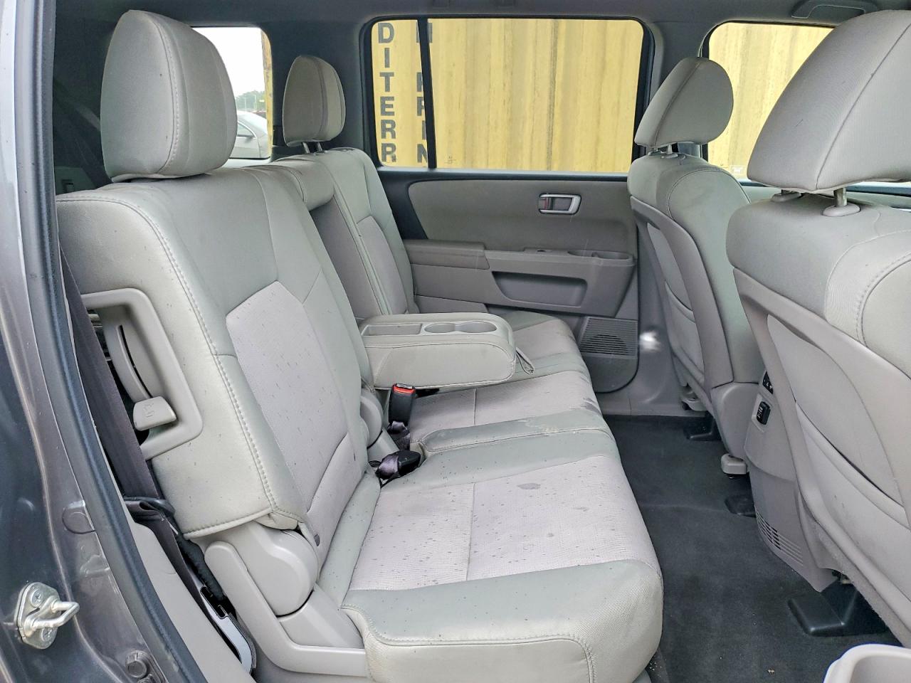 2012 Honda Pilot Ex Gray vin: 5FNYF4H49CB072725