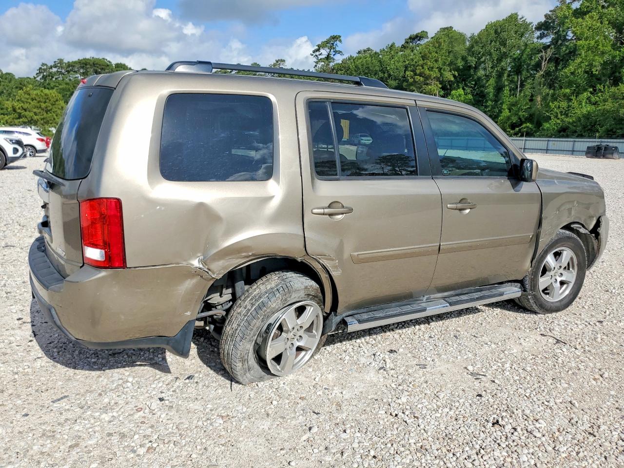 2011 Honda Pilot Ex Beige vin: 5FNYF4H4XBB072781