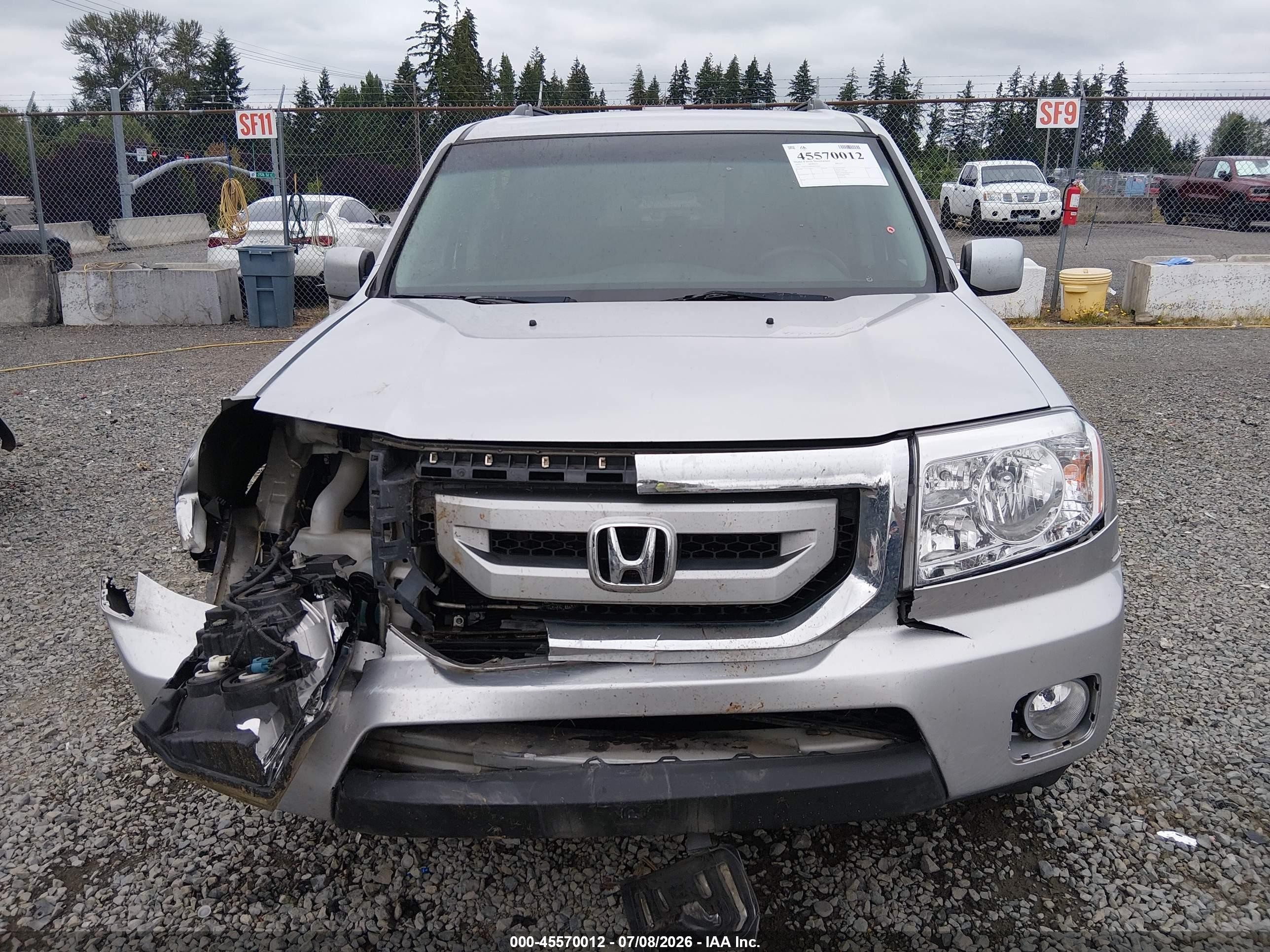 2011 Honda Pilot Ex Серебряный vin: 5FNYF4H4XBB075065