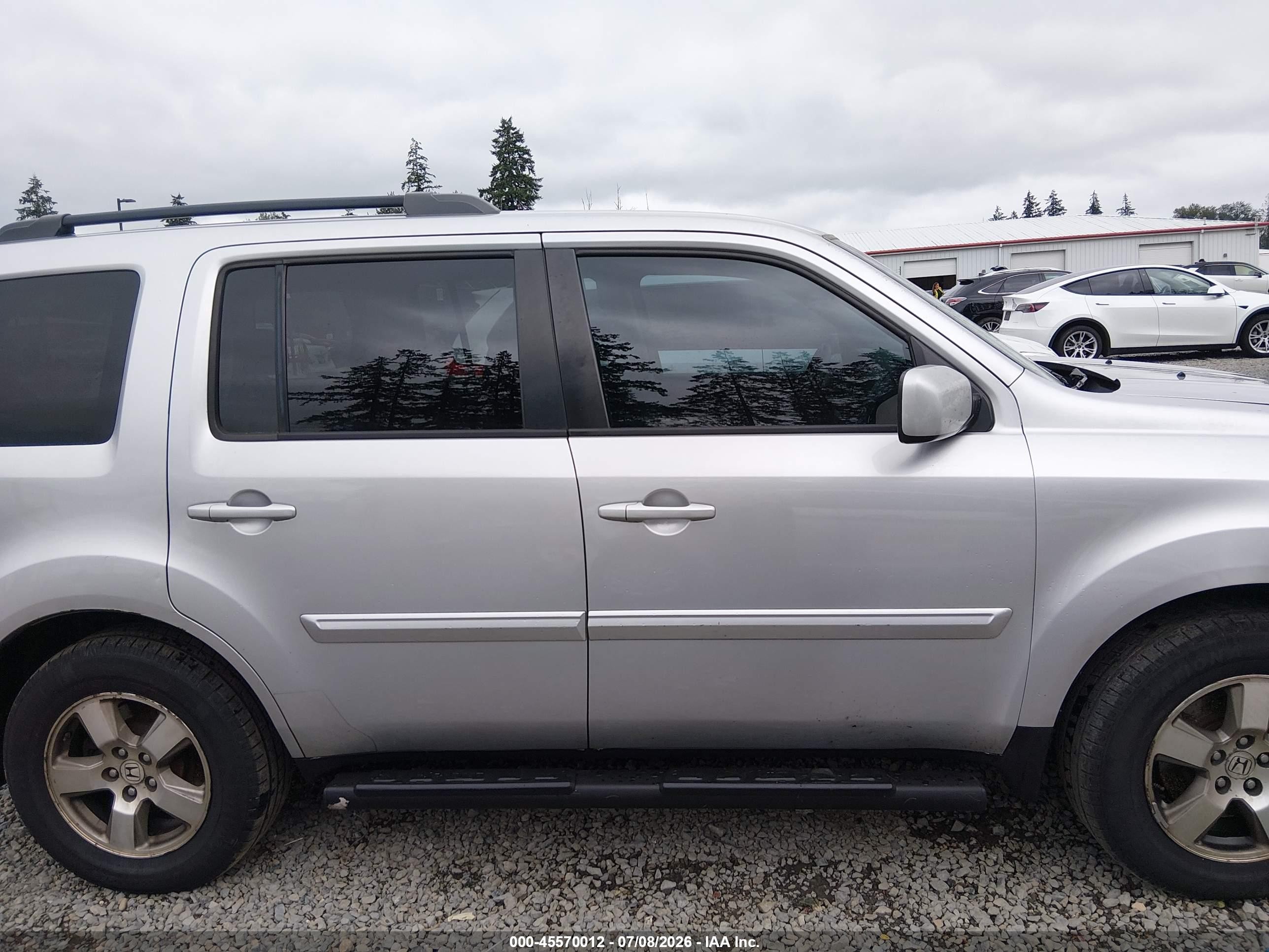 2011 Honda Pilot Ex Серебряный vin: 5FNYF4H4XBB075065