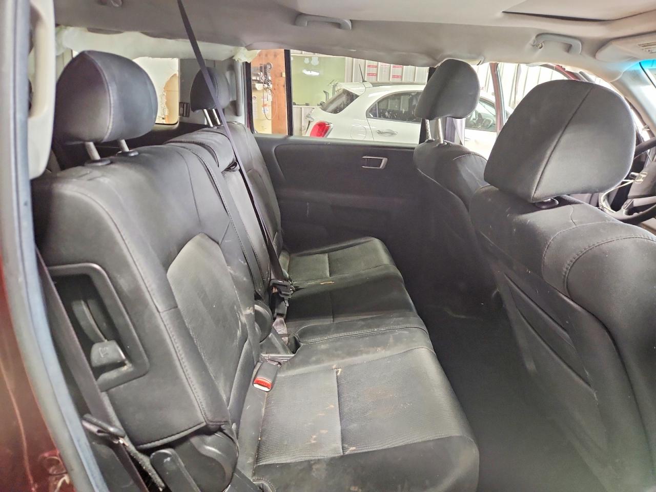2011 Honda Pilot Ex Burgundy vin: 5FNYF4H4XBB092769