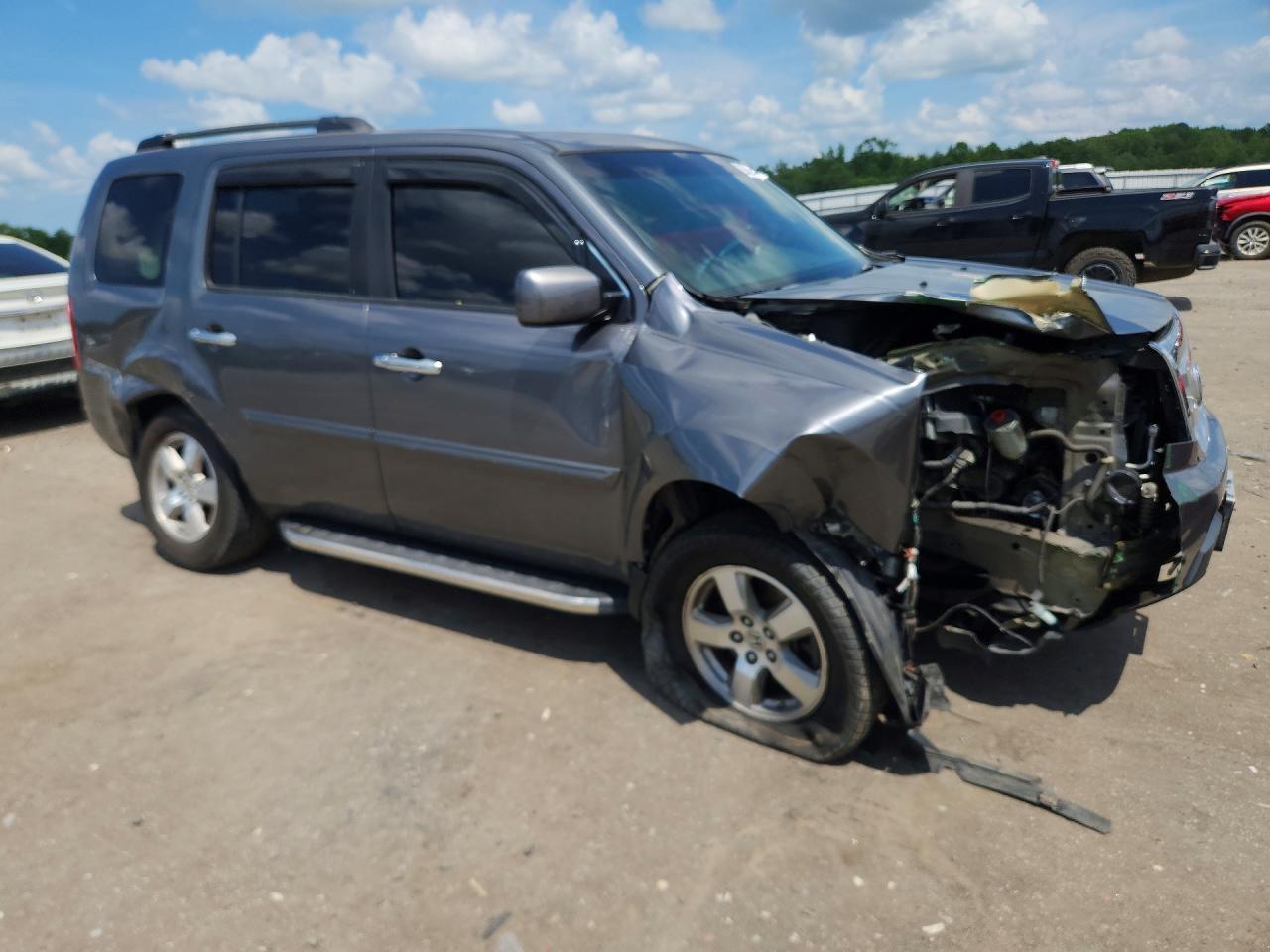 2011 Honda Pilot Ex Gray vin: 5FNYF4H4XBB098720