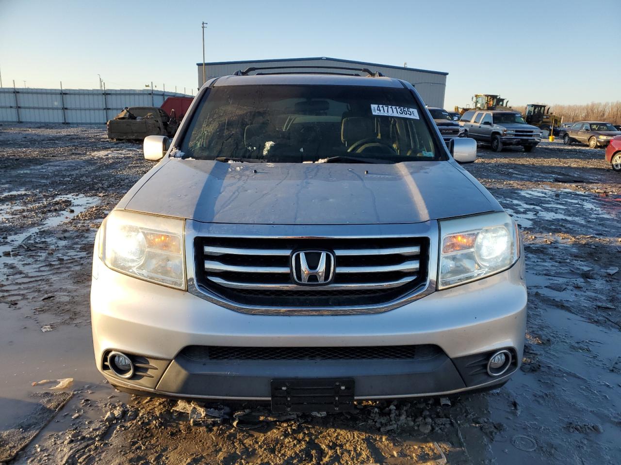 2012 Honda Pilot Silver vin: 5FNYF4H4XCB022206