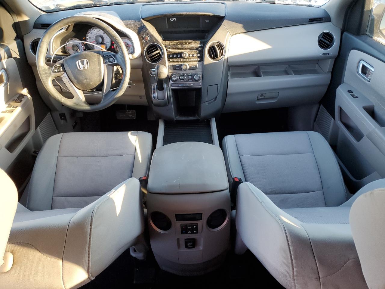 2012 Honda Pilot Silver vin: 5FNYF4H4XCB022206