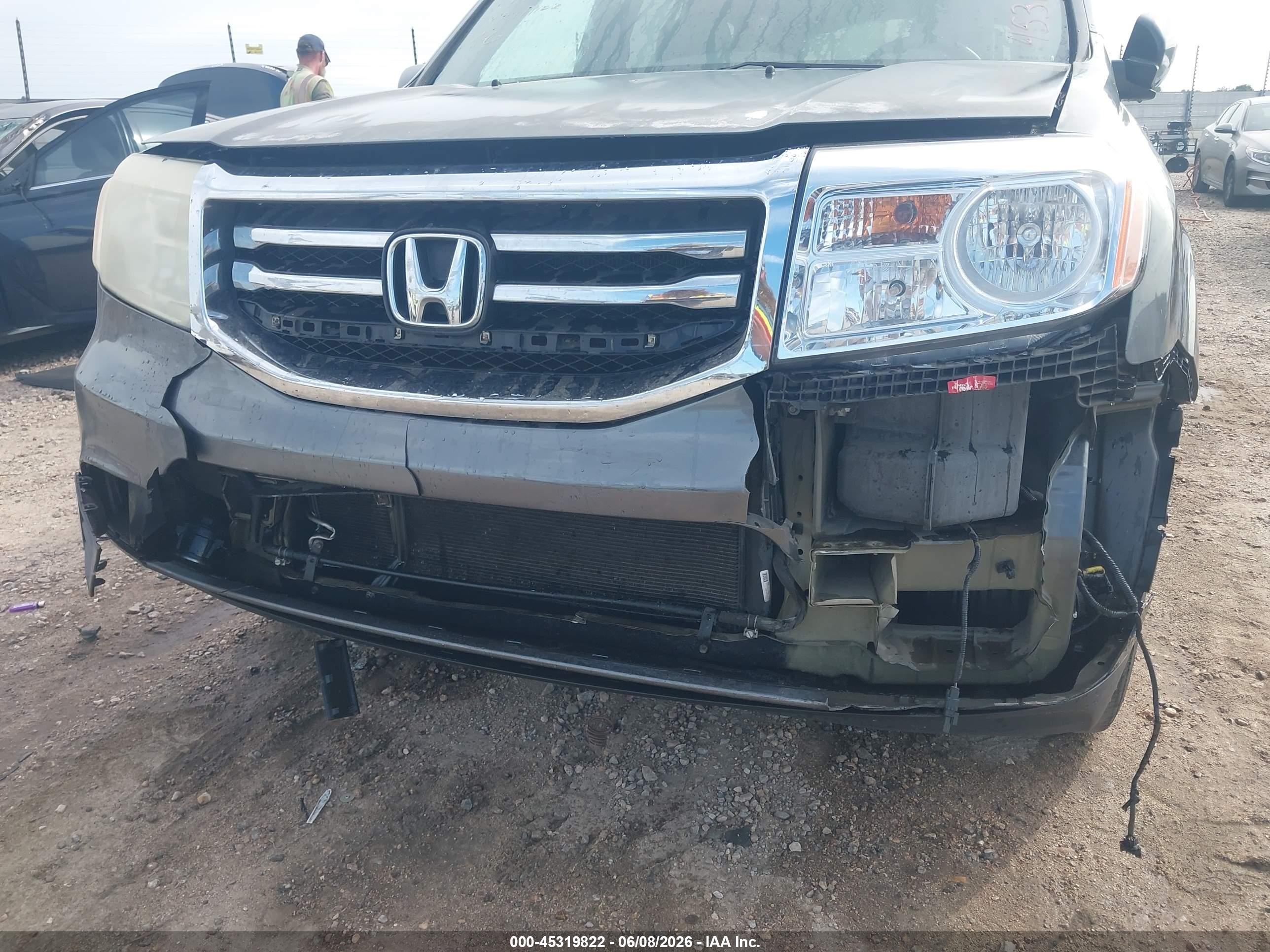 2013 Honda Pilot Ex Gray vin: 5FNYF4H4XDB046510