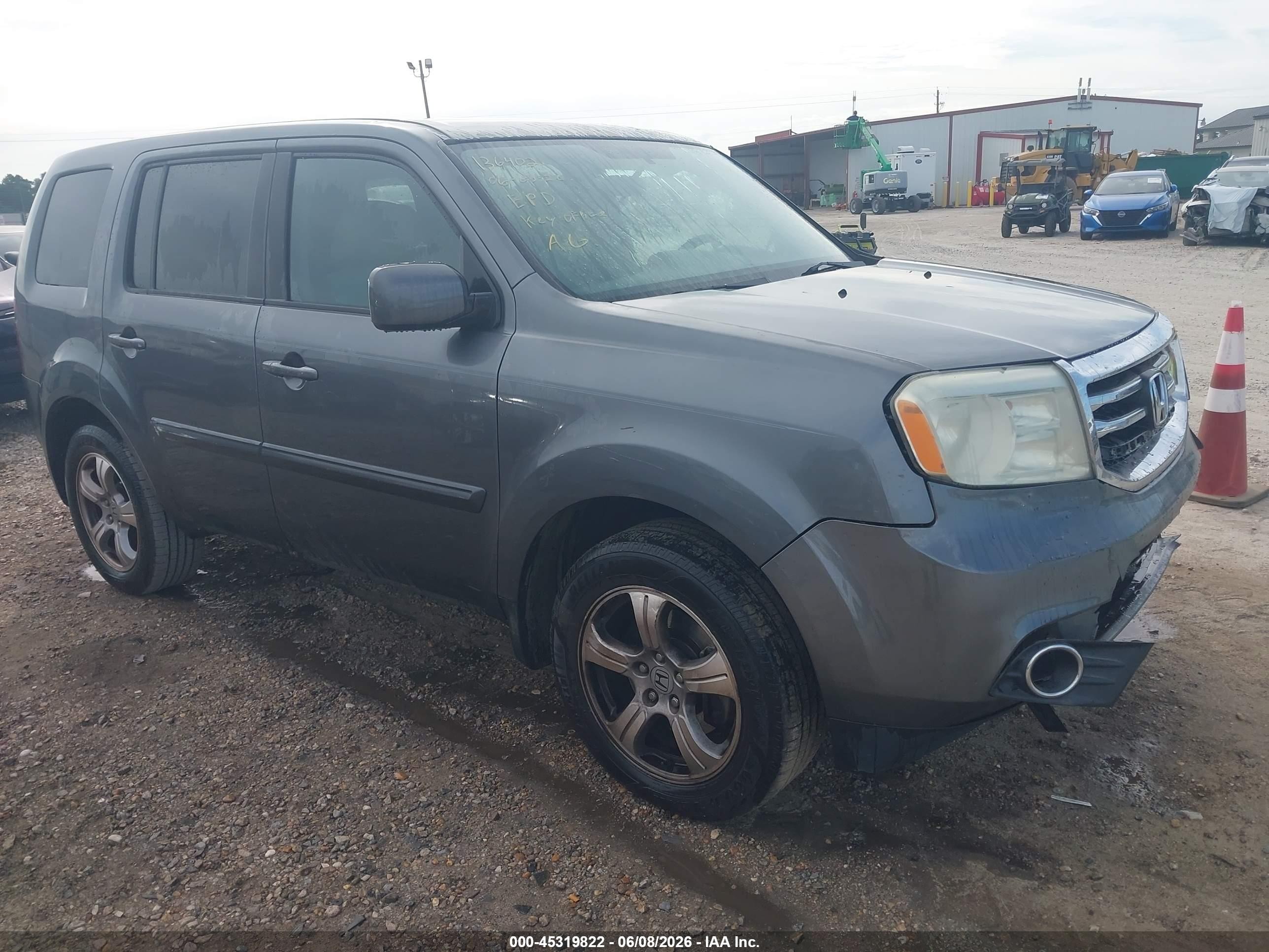 2013 Honda Pilot Ex Gray vin: 5FNYF4H4XDB046510