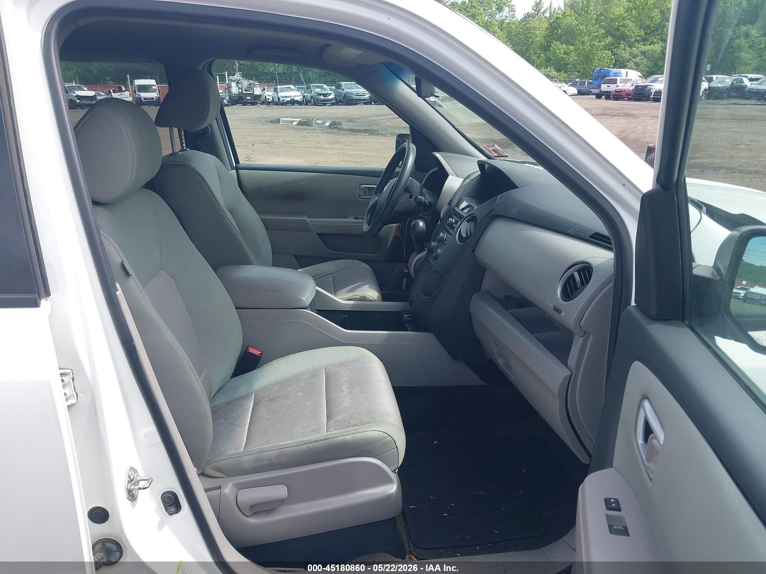 2015 Honda Pilot Ex Белый vin: 5FNYF4H4XFB016376