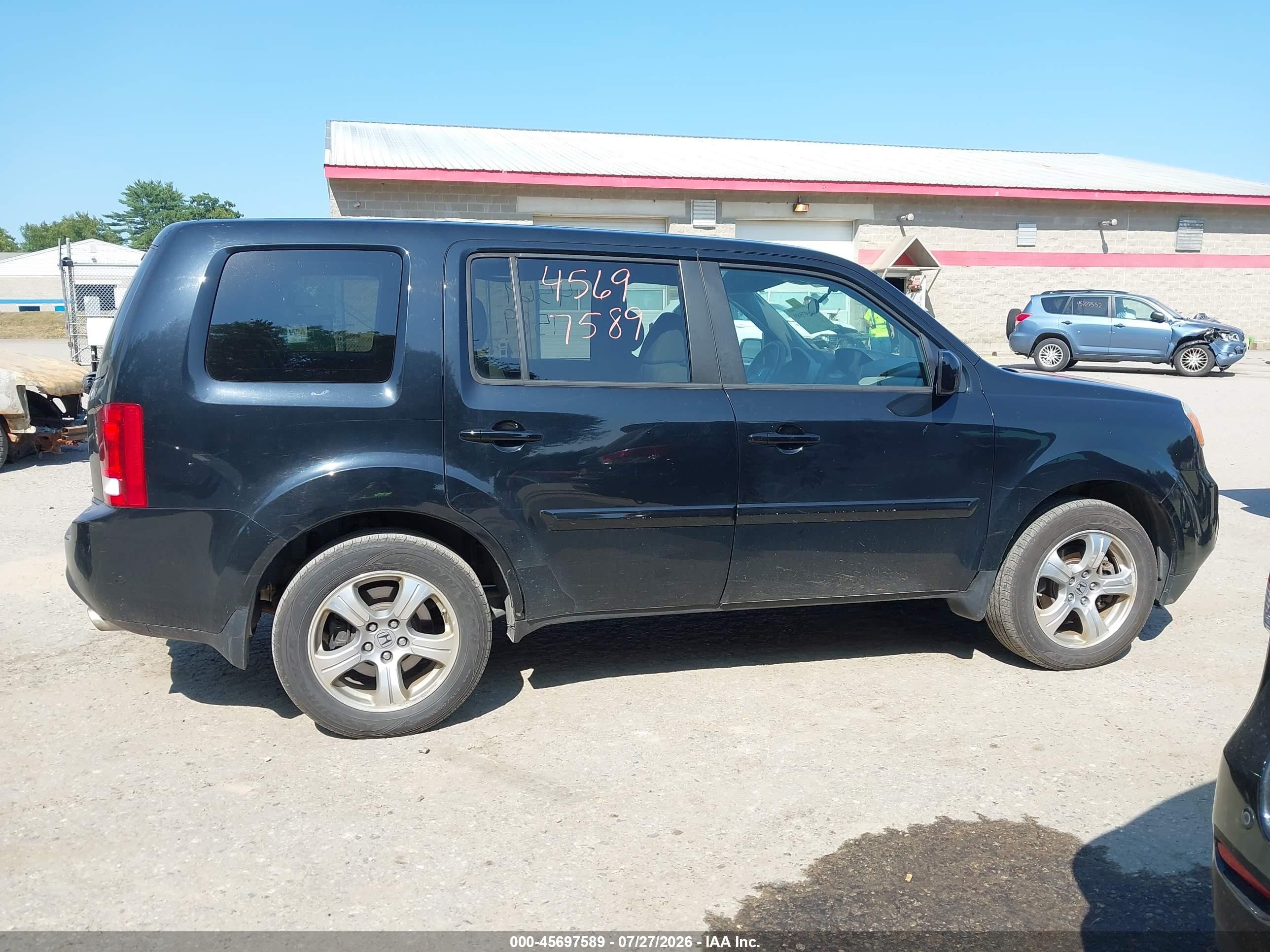 2015 Honda Pilot Ex Черный vin: 5FNYF4H4XFB038653