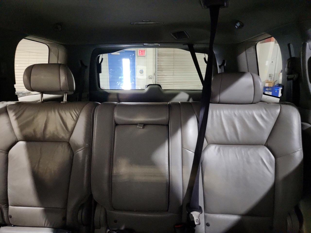 2011 Honda Pilot Exl Silver vin: 5FNYF4H50BB059210