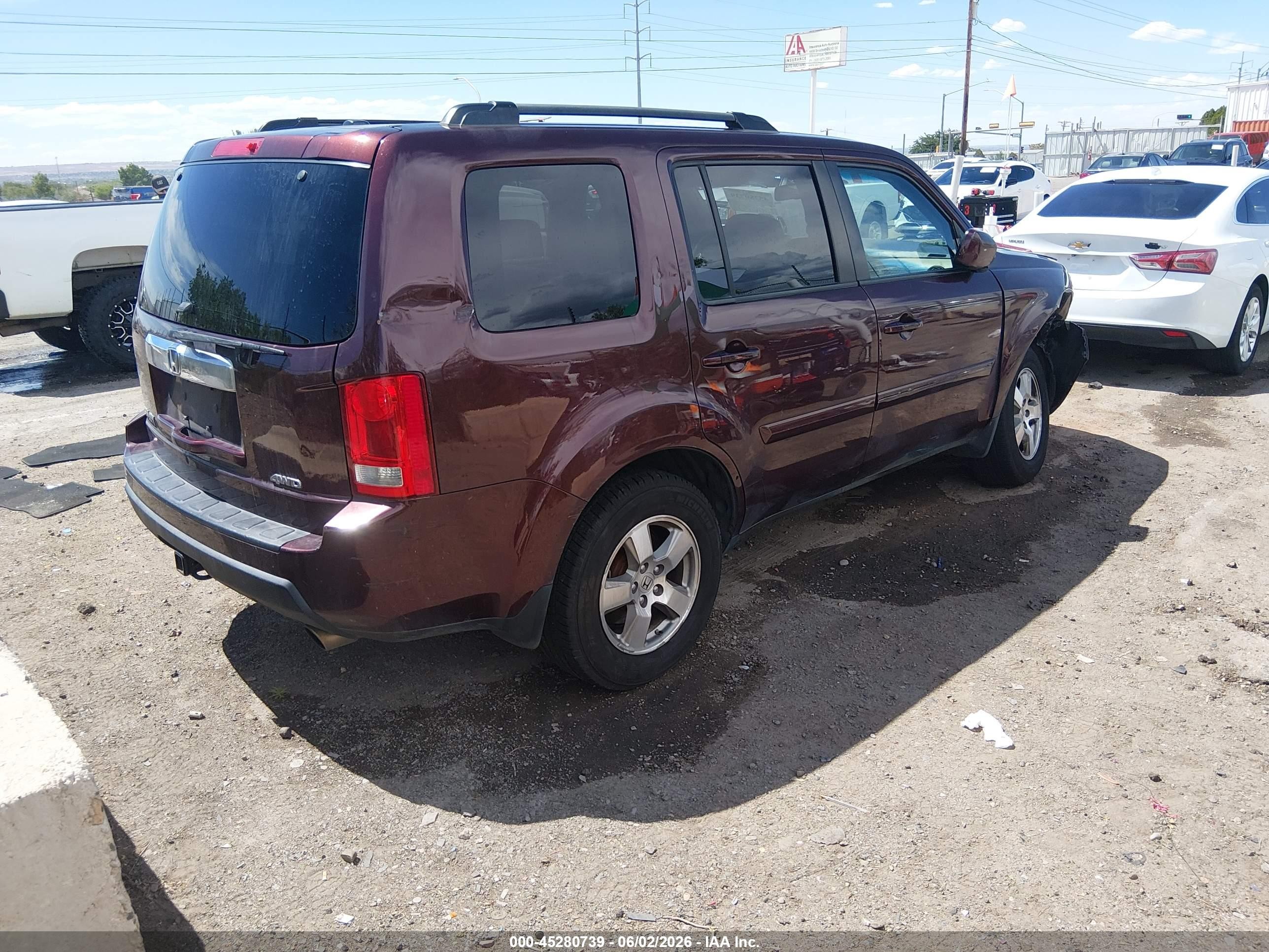 2011 Honda Pilot Exl Red vin: 5FNYF4H50BB078582