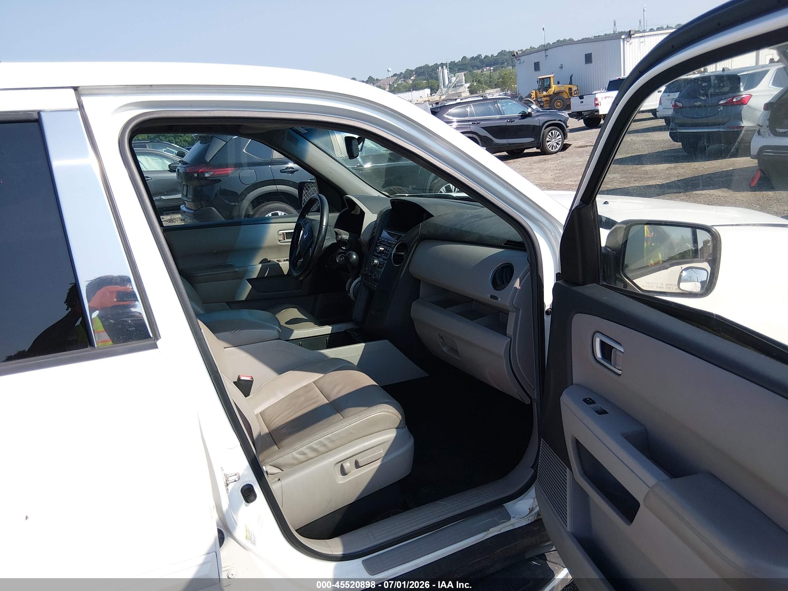 2012 Honda Pilot Ex-l White vin: 5FNYF4H50CB043431