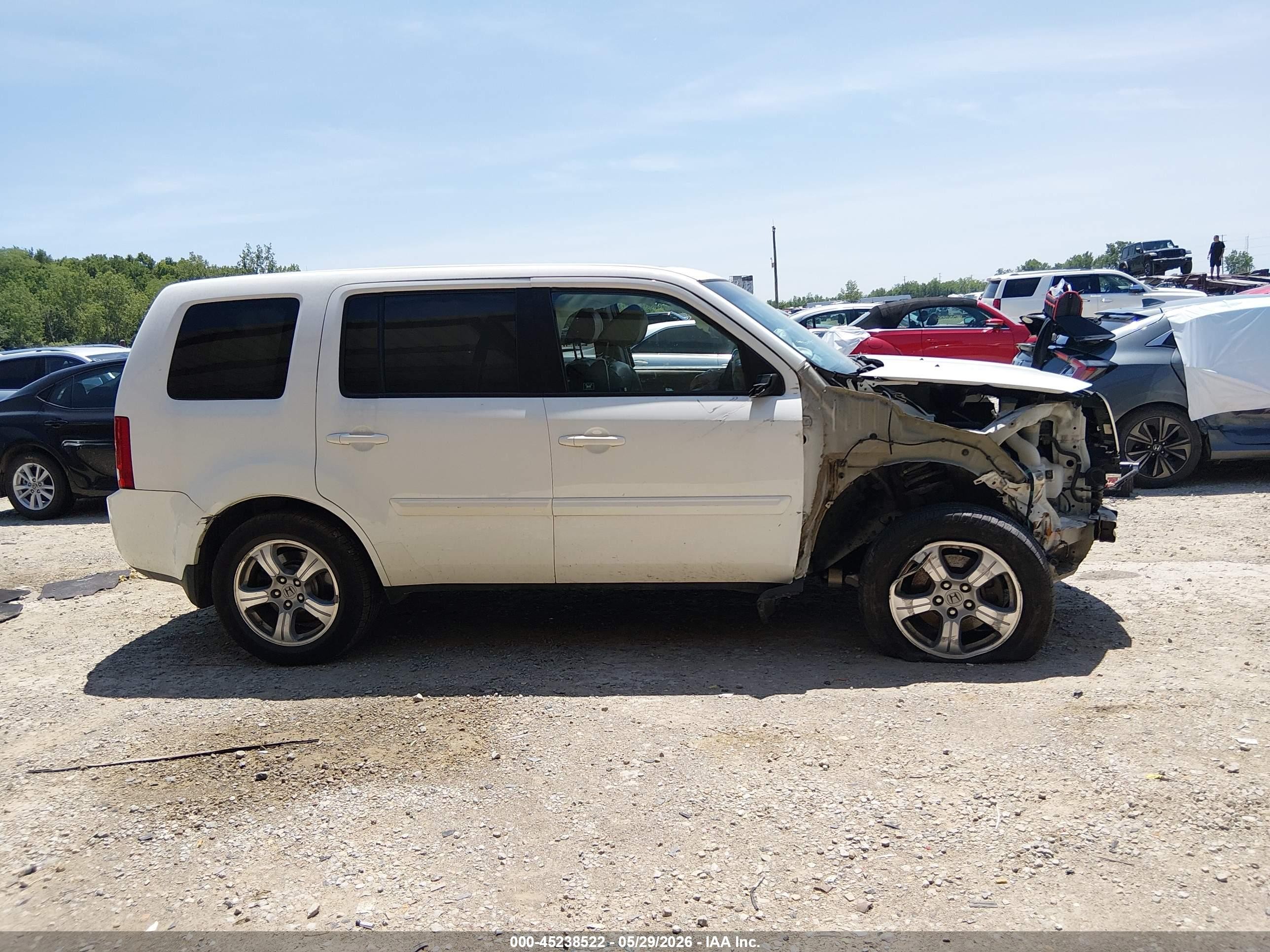 2012 Honda Pilot Ex-l White vin: 5FNYF4H50CB057247