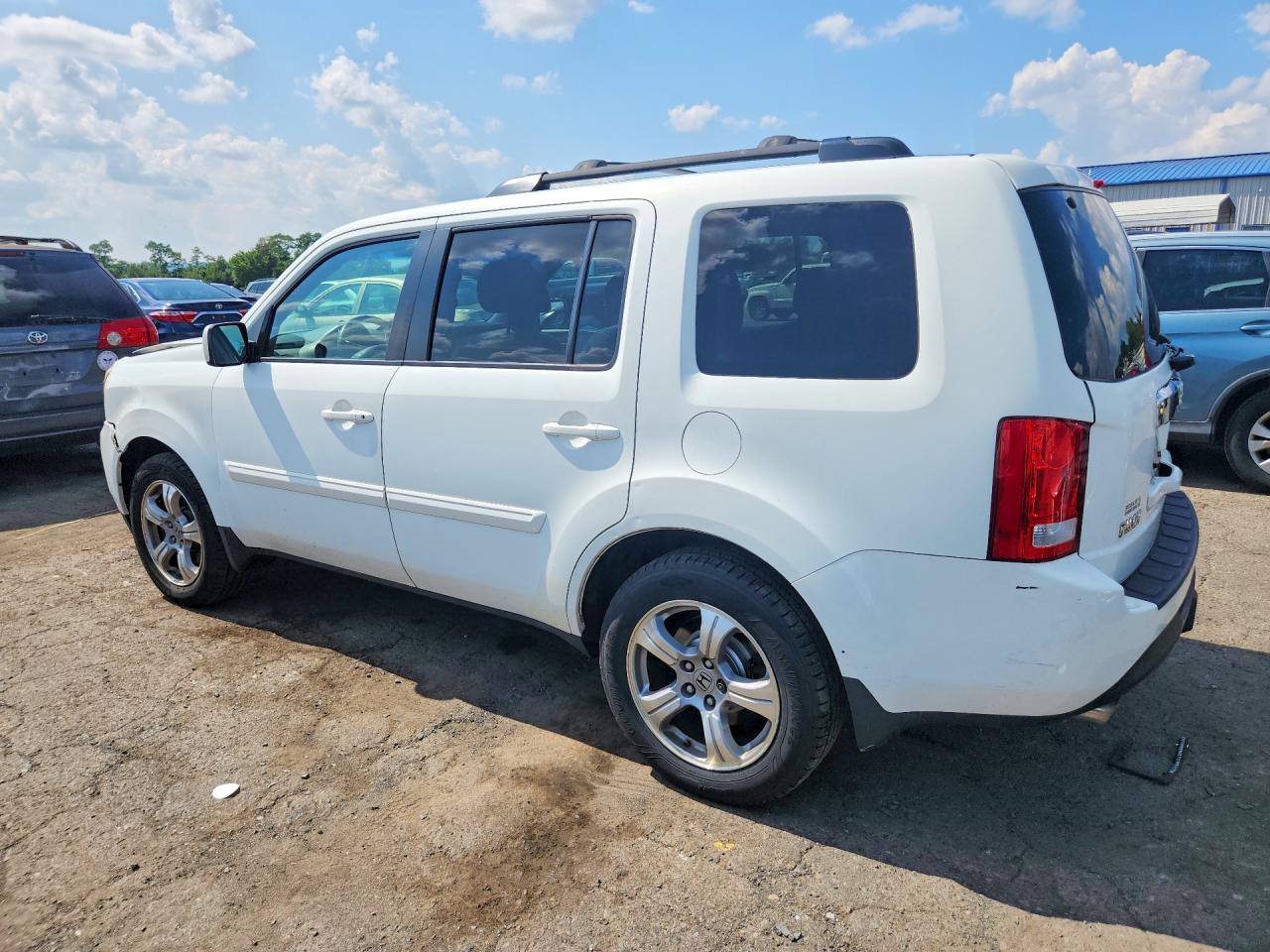 2013 Honda Pilot Exl White vin: 5FNYF4H50DB007661