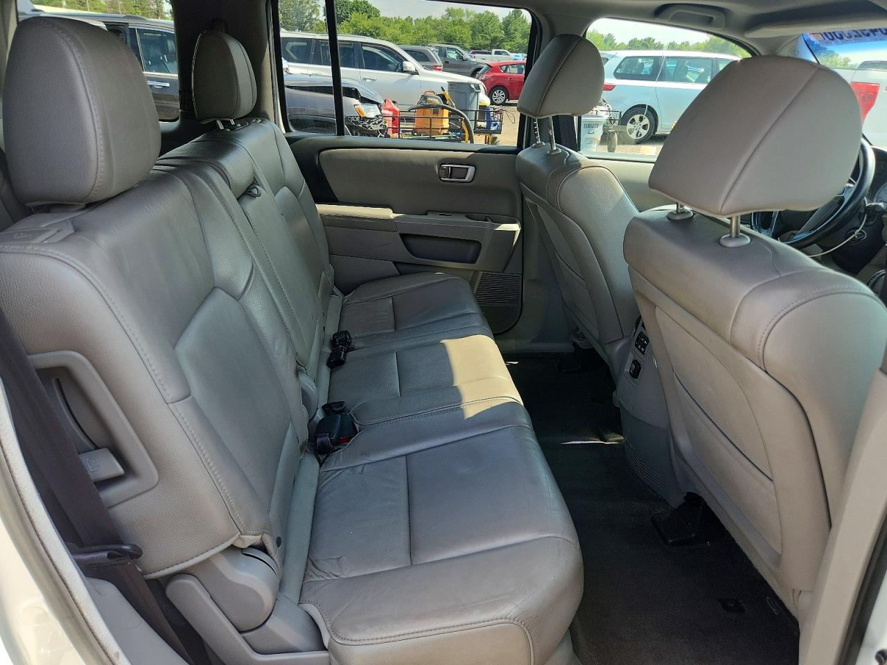 2013 Honda Pilot Exl White vin: 5FNYF4H50DB007661