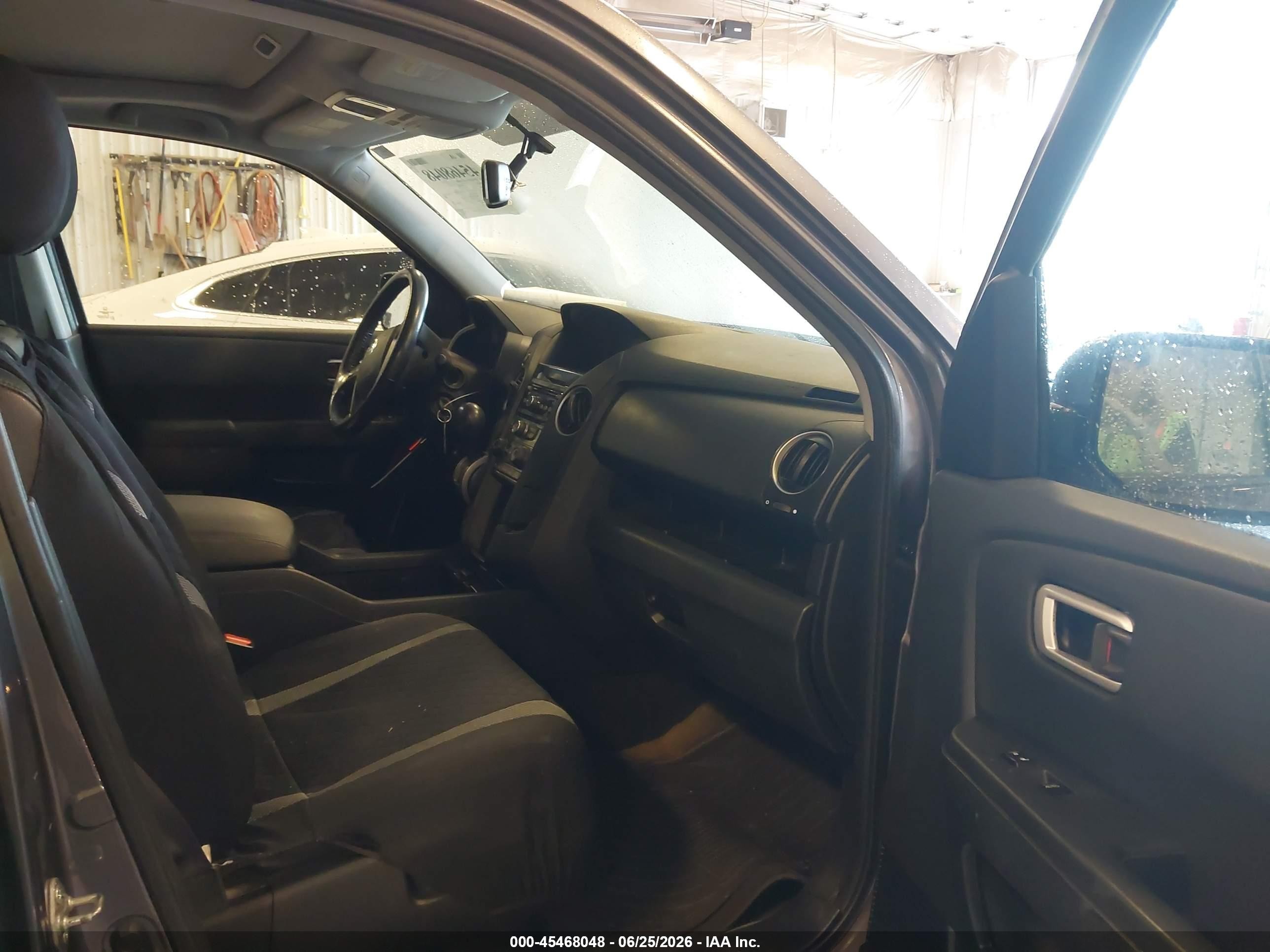 2014 Honda Pilot Ex-l Серый vin: 5FNYF4H50EB023005