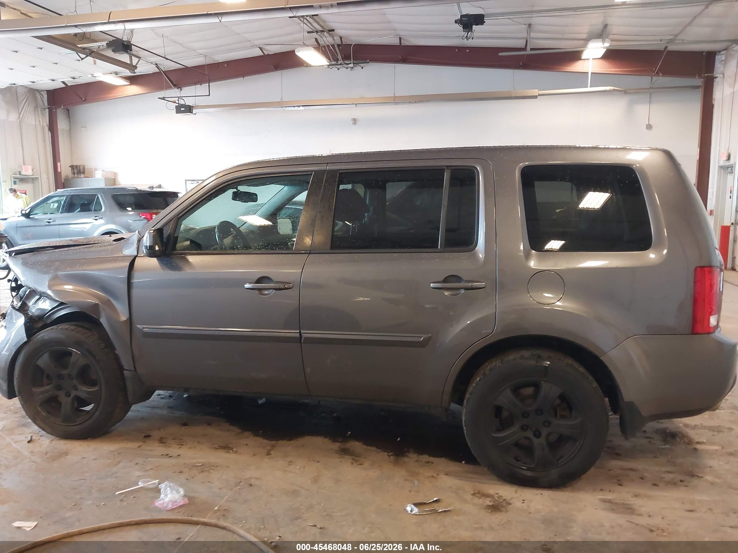 2014 Honda Pilot Ex-l Серый vin: 5FNYF4H50EB023005