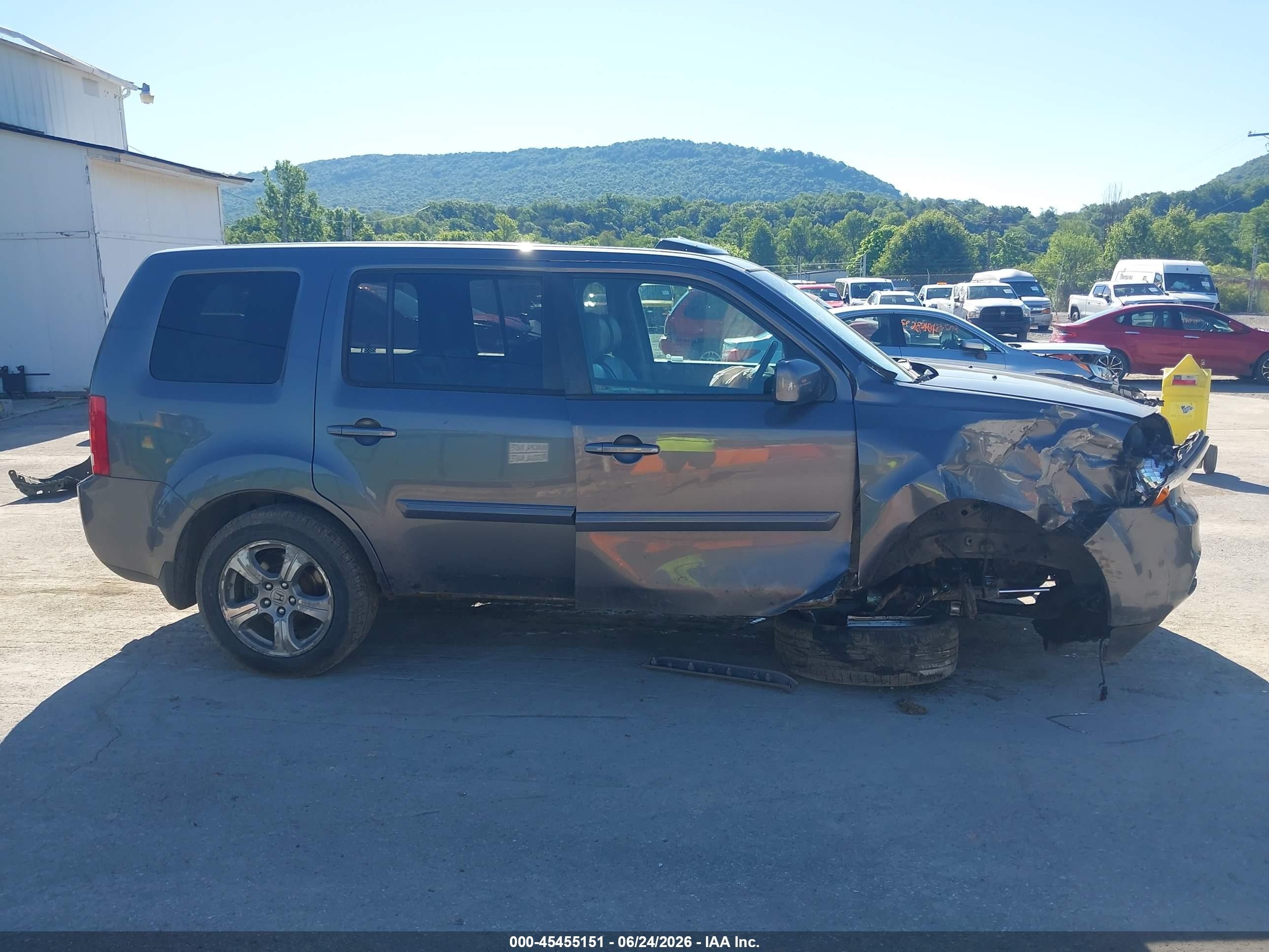 2014 Honda Pilot Ex-l Gray vin: 5FNYF4H50EB037129