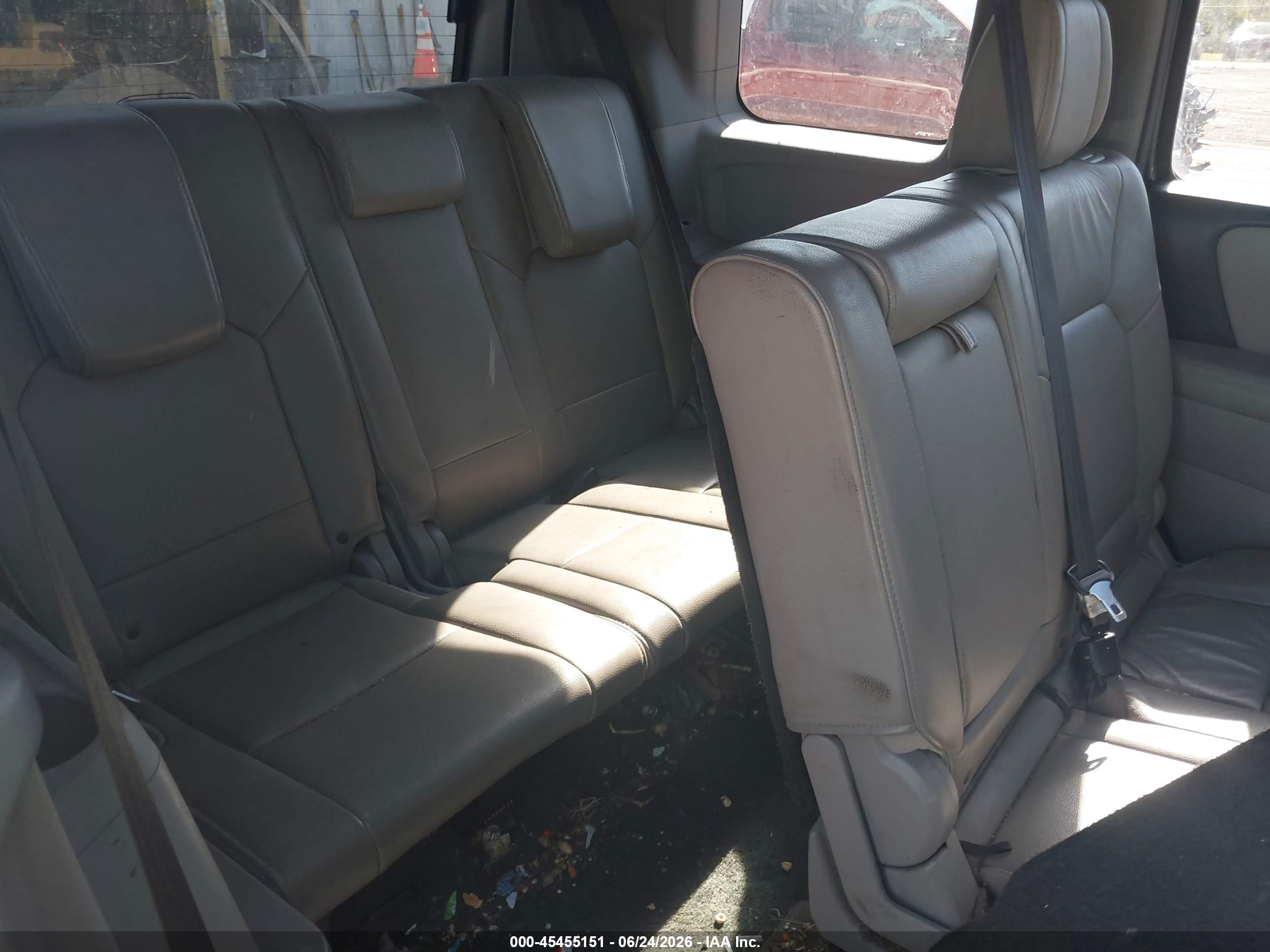 2014 Honda Pilot Ex-l Gray vin: 5FNYF4H50EB037129