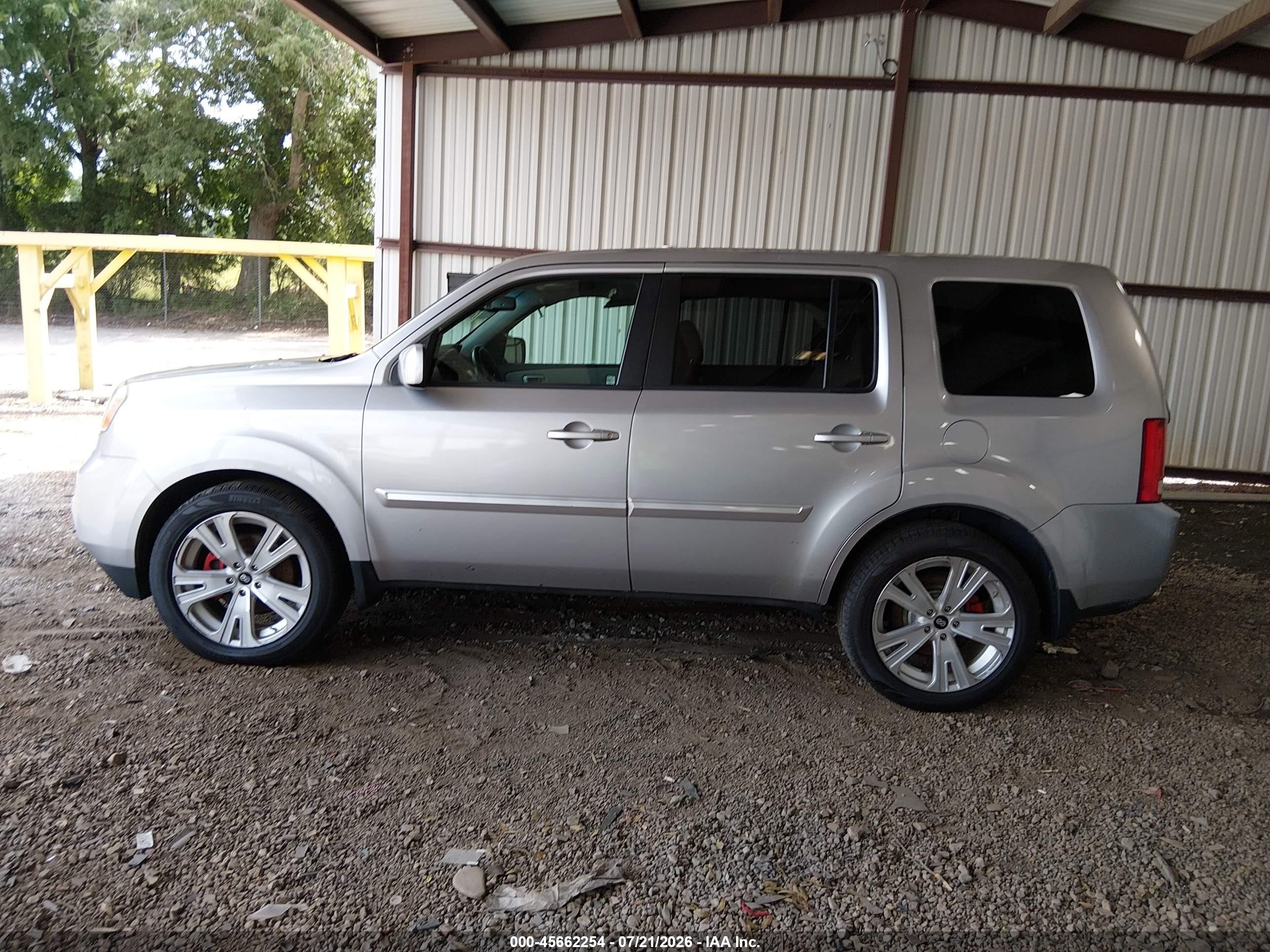 2015 Honda Pilot Ex-l Серебряный vin: 5FNYF4H50FB021627