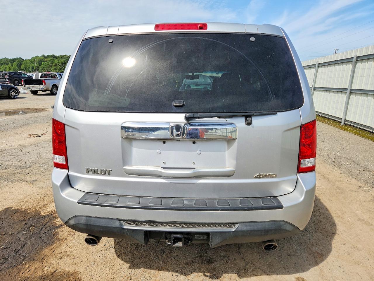 2015 Honda Pilot Exl Silver vin: 5FNYF4H50FB054191