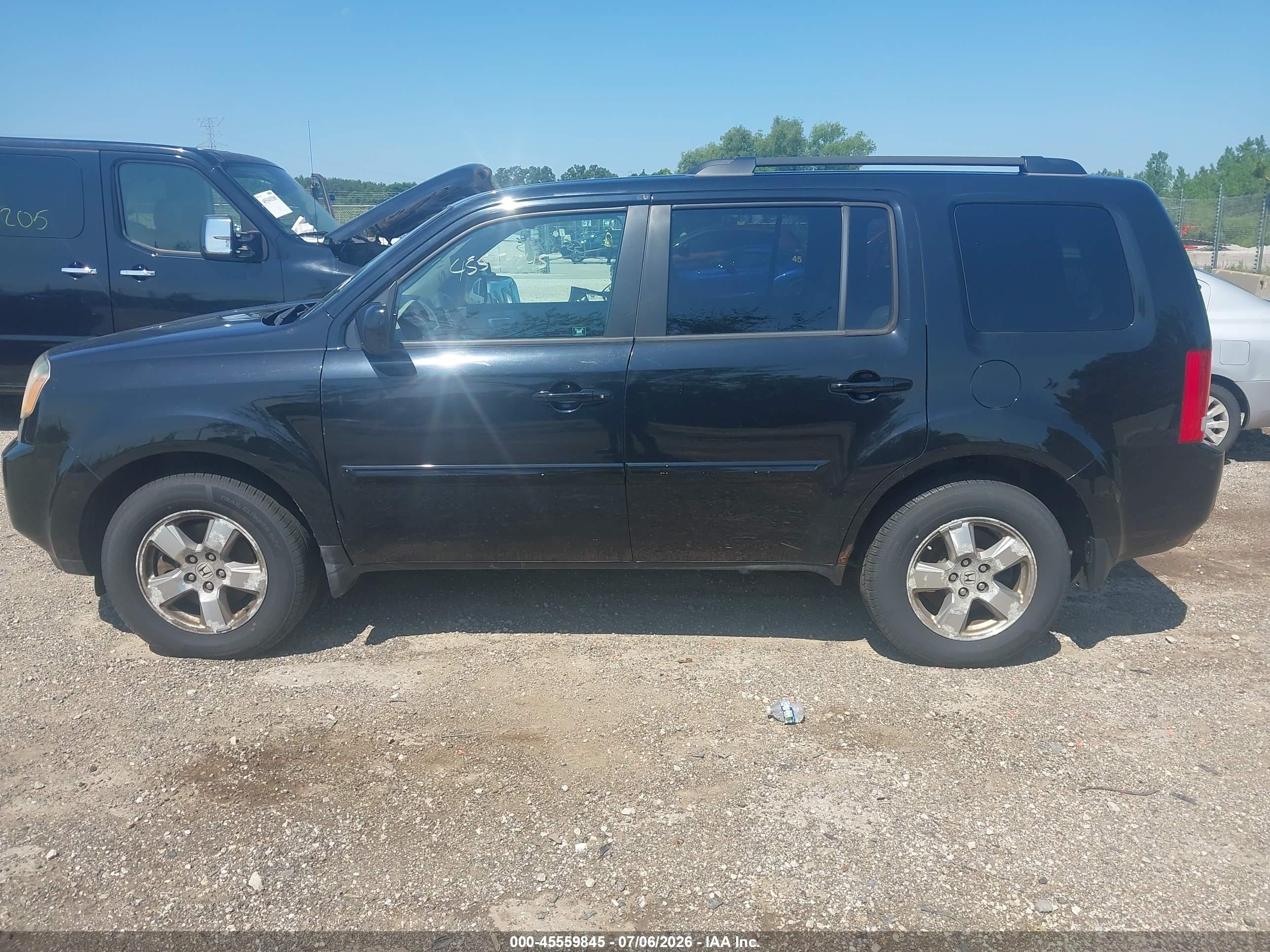 2011 Honda Pilot Ex-l Black vin: 5FNYF4H51BB018620