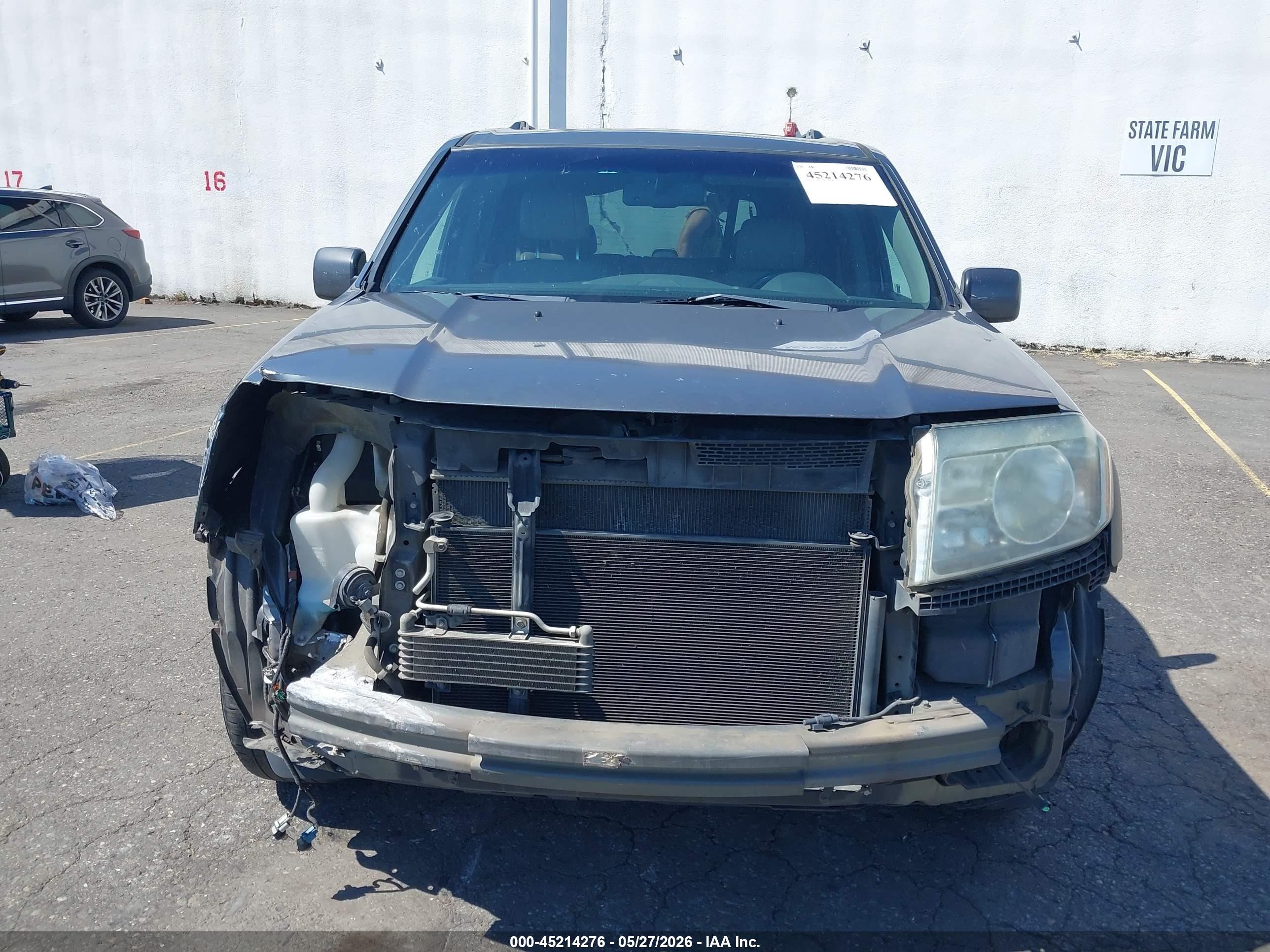 2011 Honda Pilot Ex-l Gray vin: 5FNYF4H51BB060852