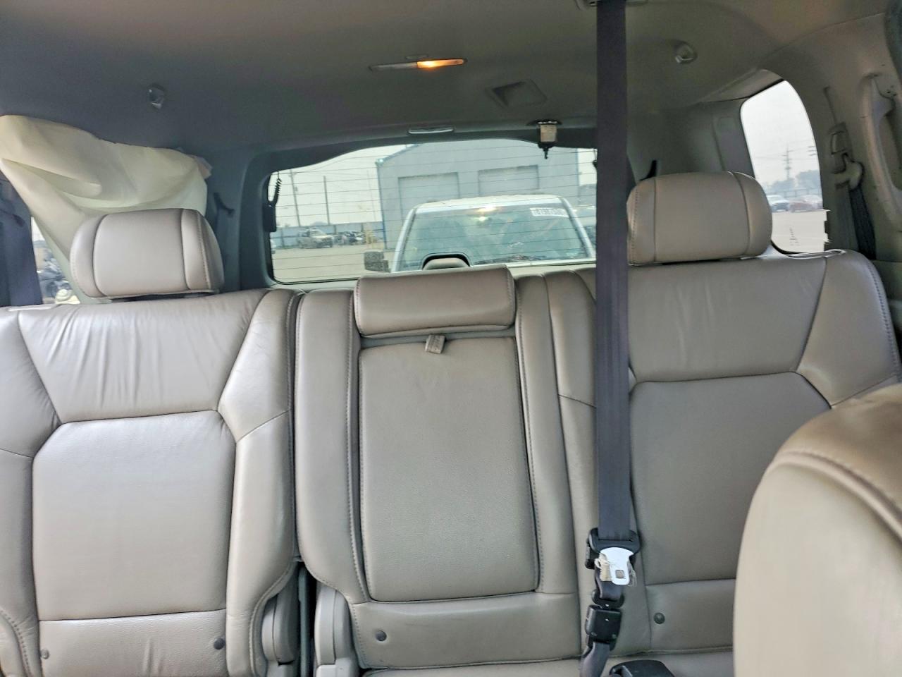 2011 Honda Pilot Exl Gray vin: 5FNYF4H51BB079661