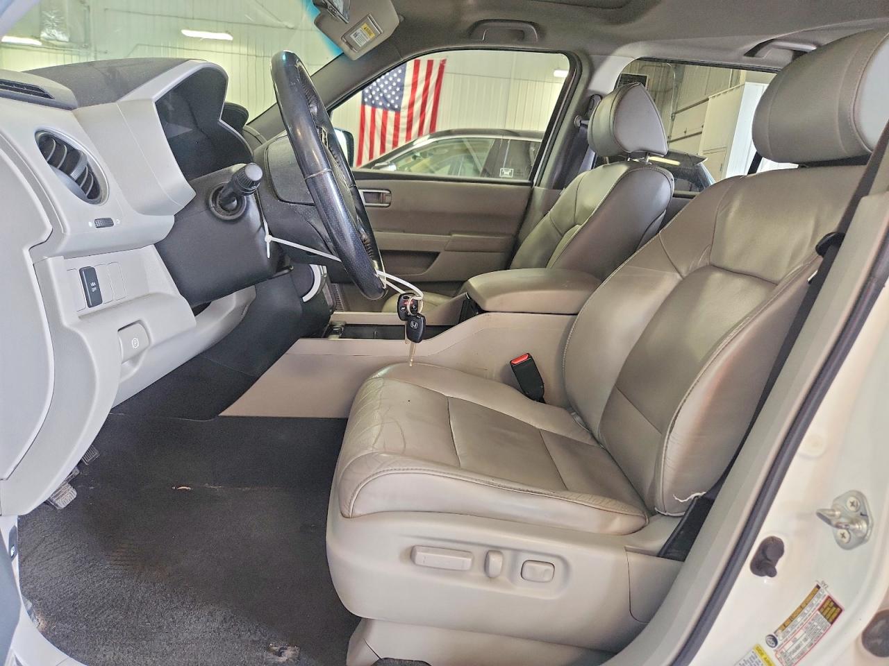 2011 Honda Pilot Exl White vin: 5FNYF4H51BB085959