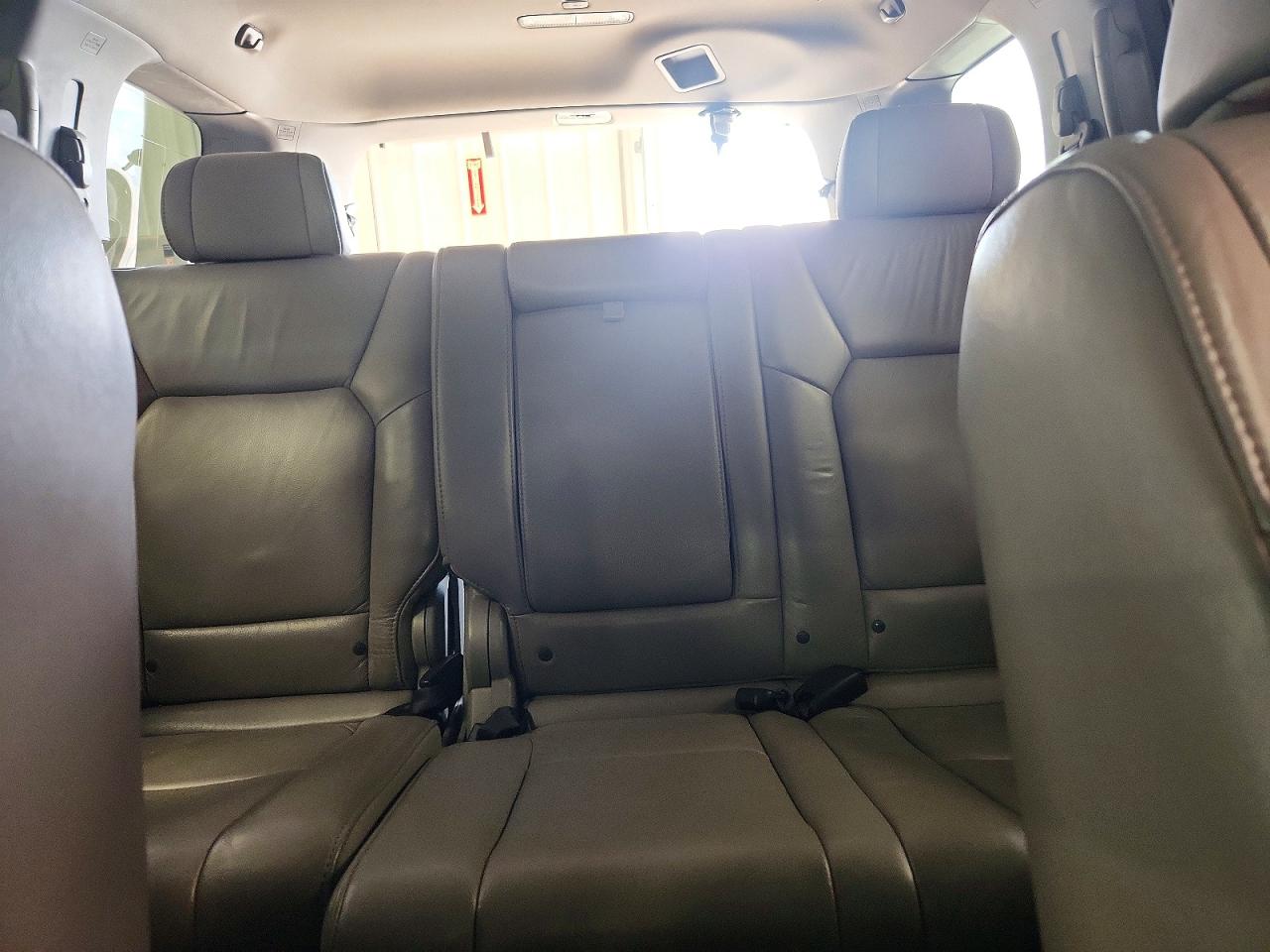 2011 Honda Pilot Exl White vin: 5FNYF4H51BB085959