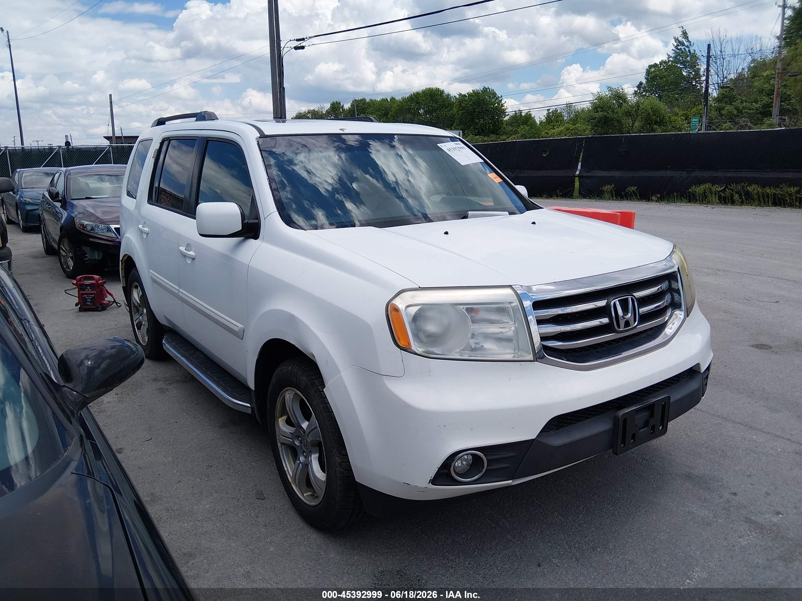 2012 Honda Pilot Ex-l White vin: 5FNYF4H51CB036956