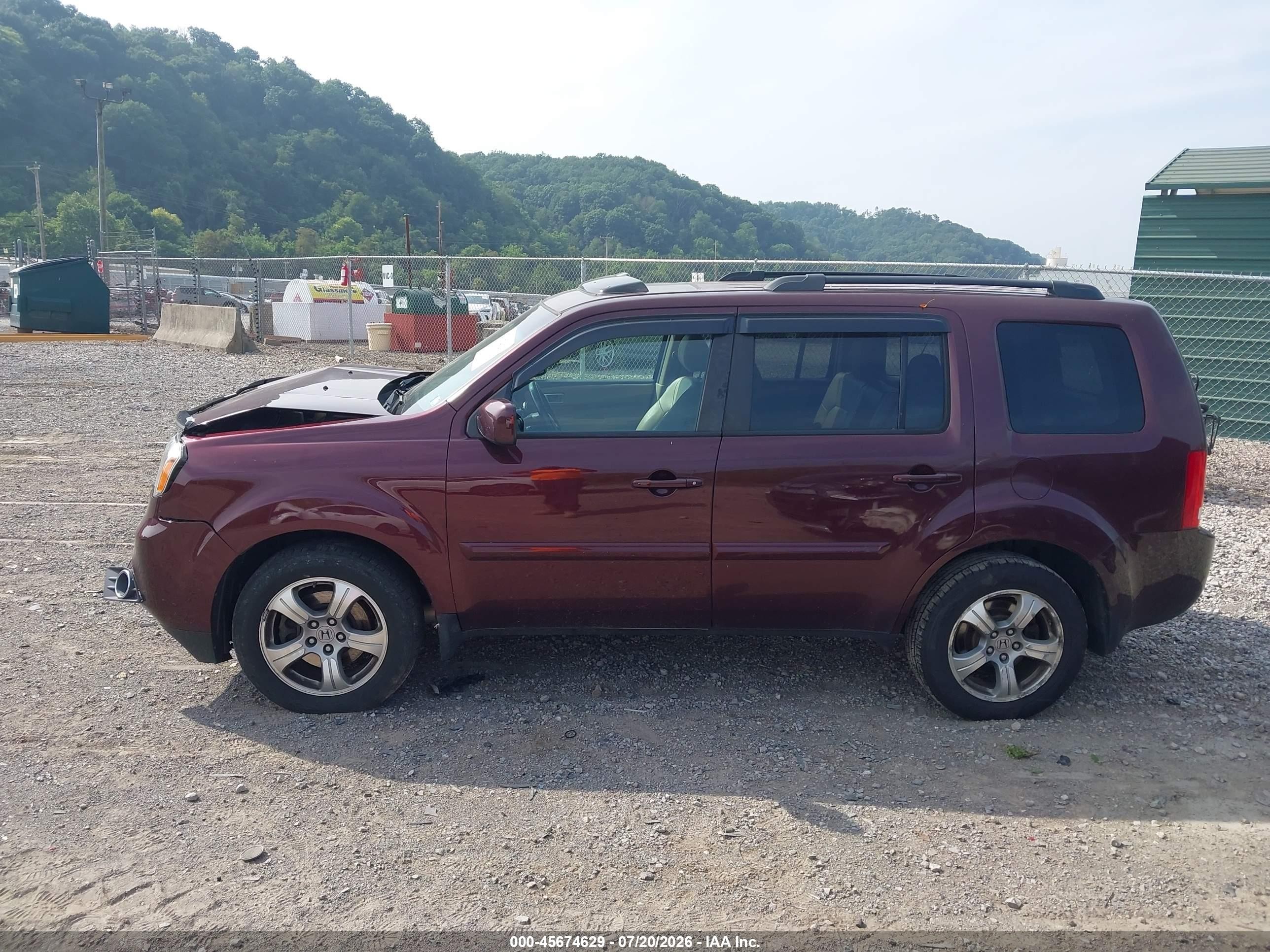 2013 Honda Pilot Ex-l Burgundy vin: 5FNYF4H51DB035873