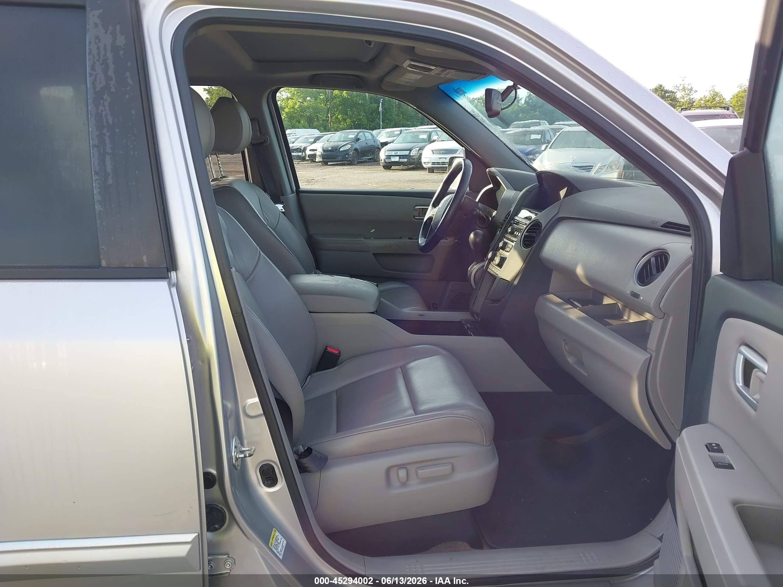 2013 Honda Pilot Ex-l Silver vin: 5FNYF4H51DB075788