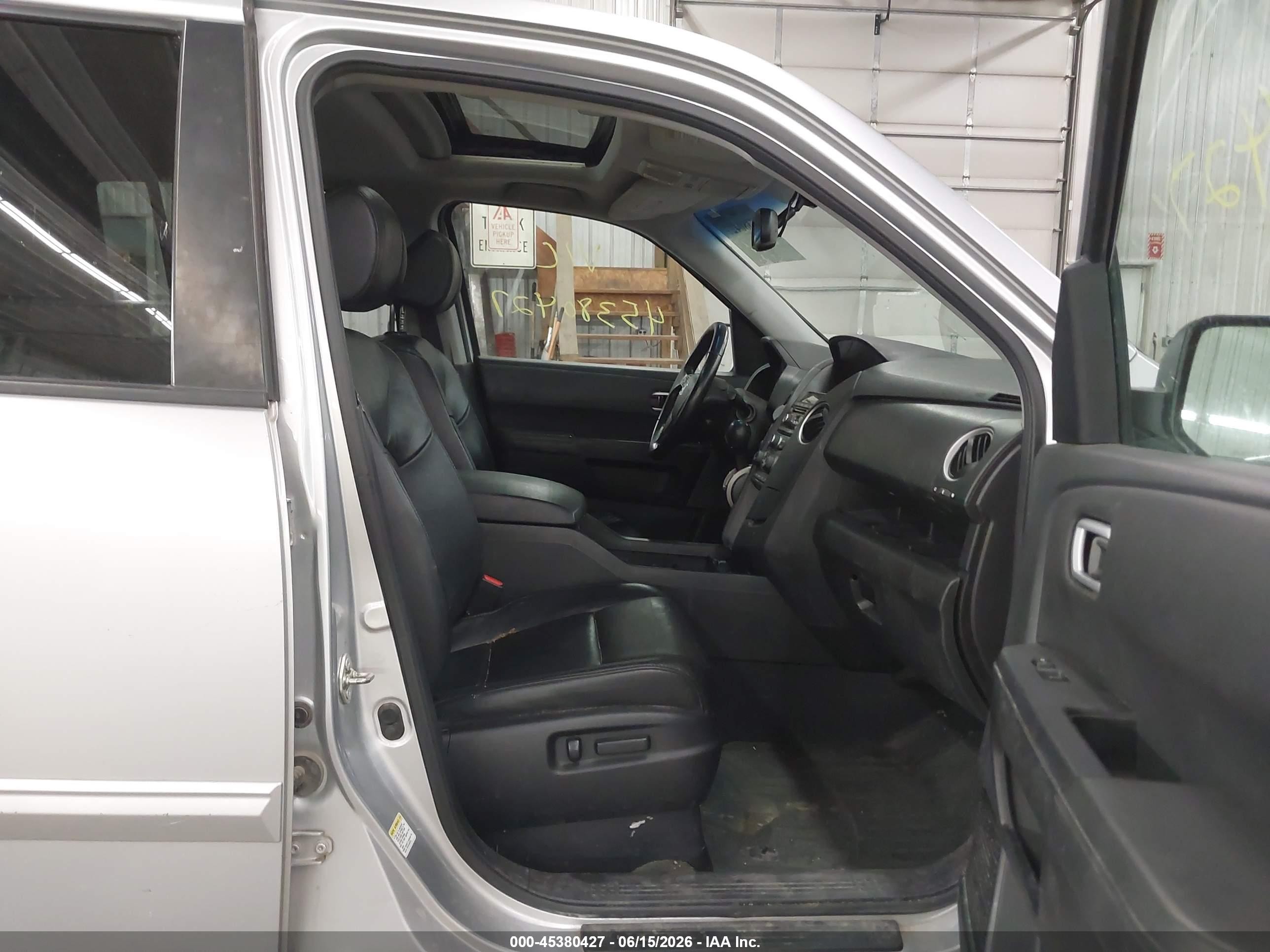 2014 Honda Pilot Ex-l Silver vin: 5FNYF4H51EB001286