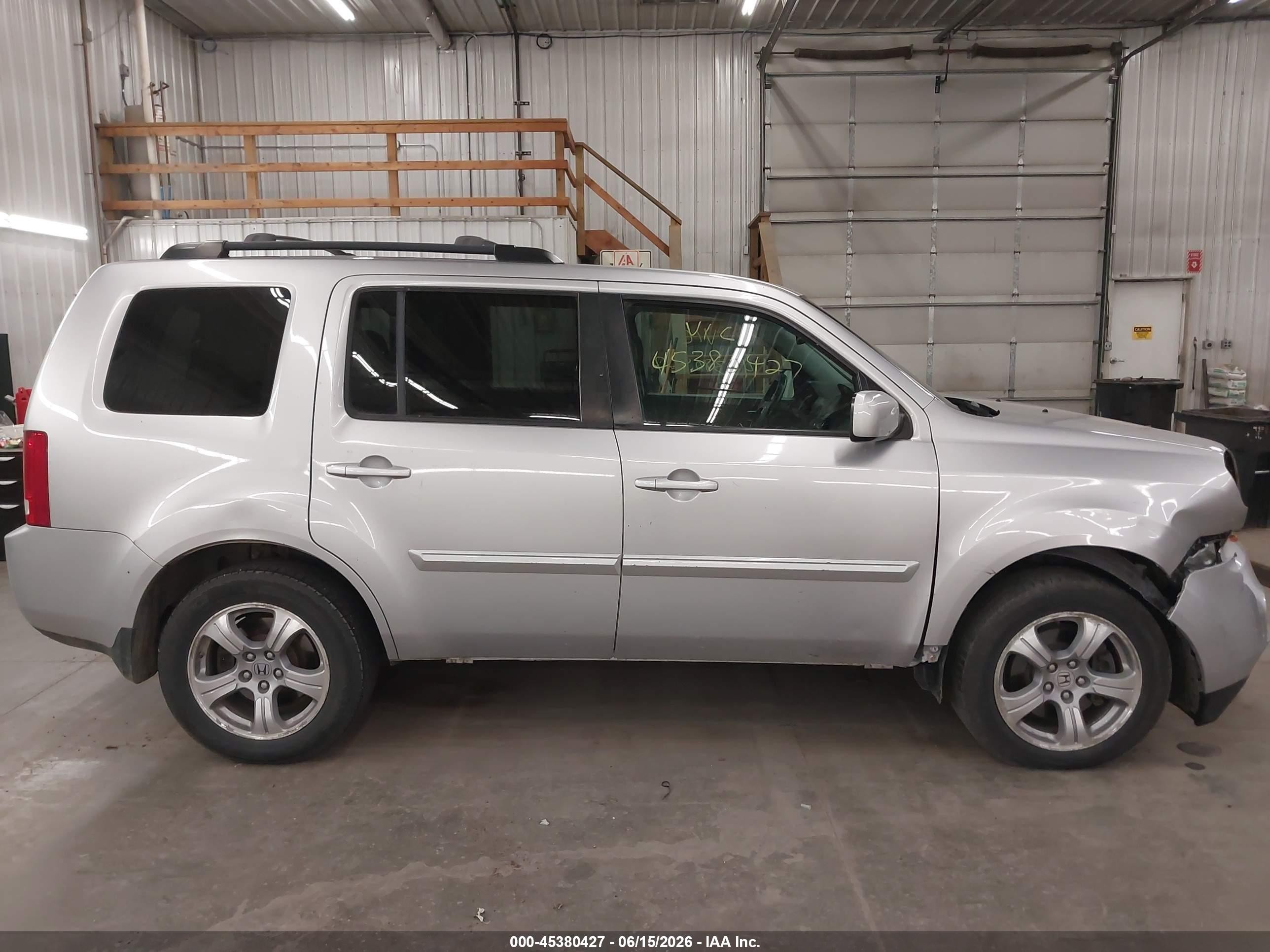 2014 Honda Pilot Ex-l Silver vin: 5FNYF4H51EB001286