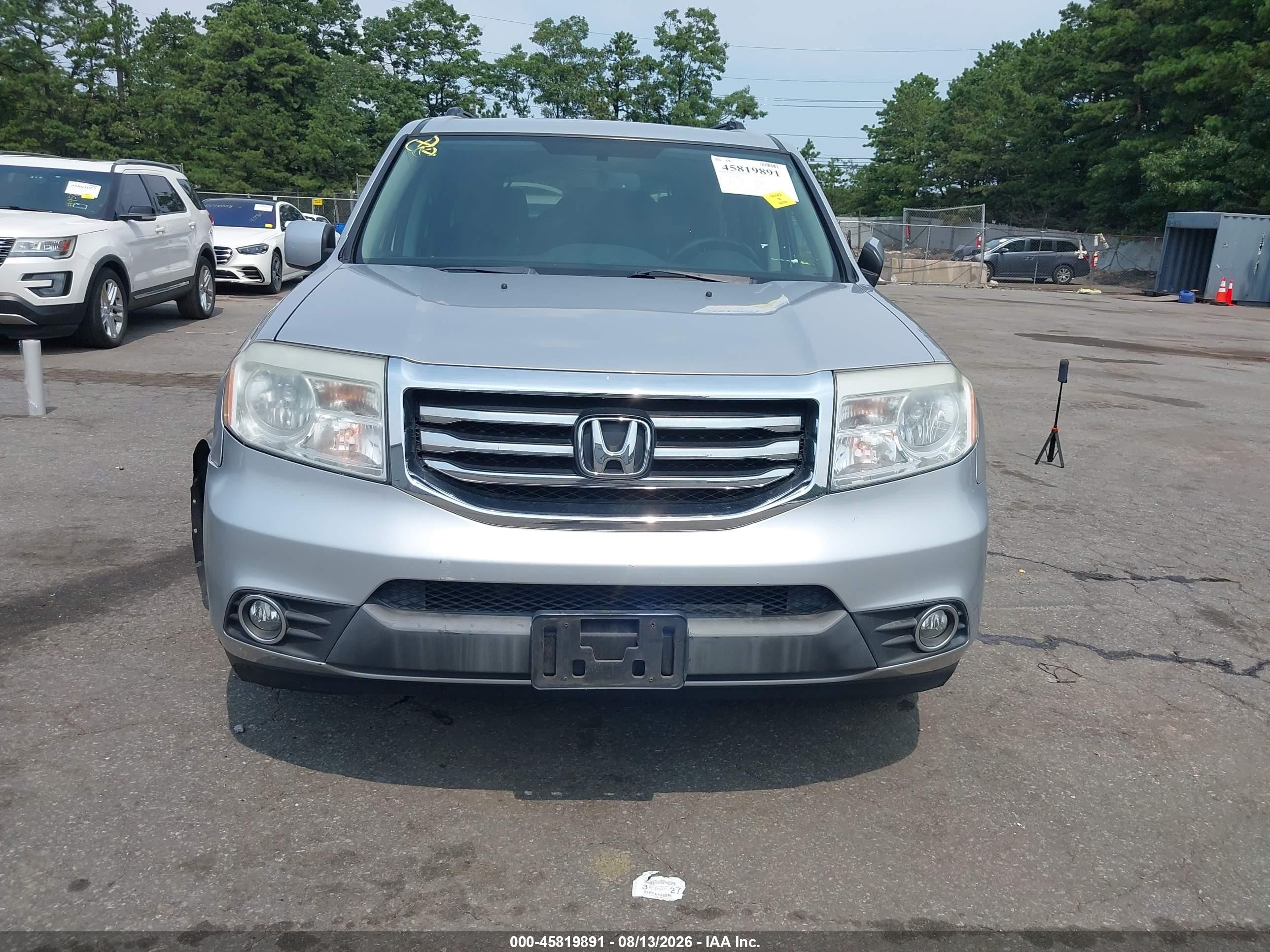 2014 Honda Pilot Ex-l Серебряный vin: 5FNYF4H51EB056885