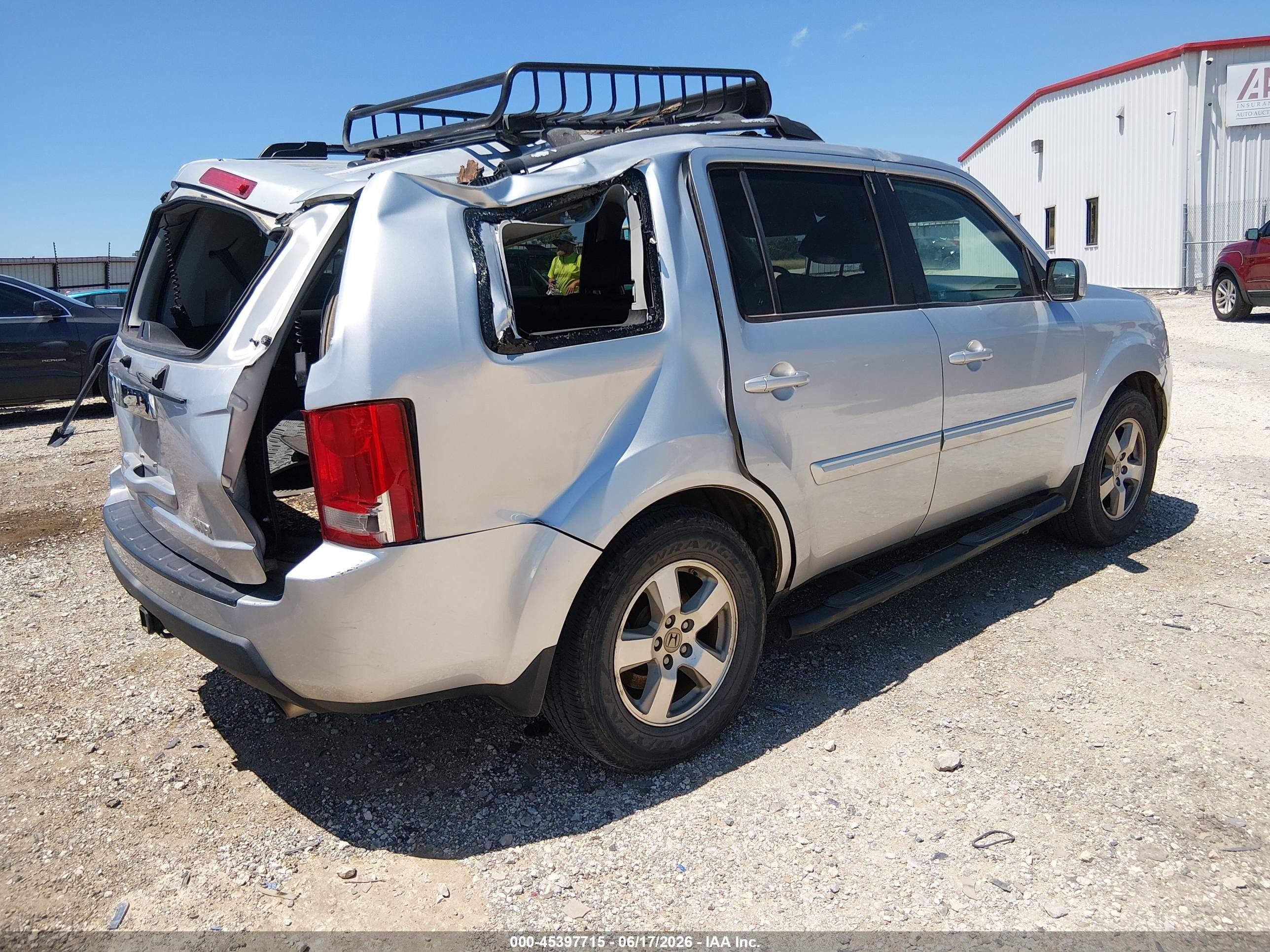 2011 Honda Pilot Ex-l Silver vin: 5FNYF4H52BB079930