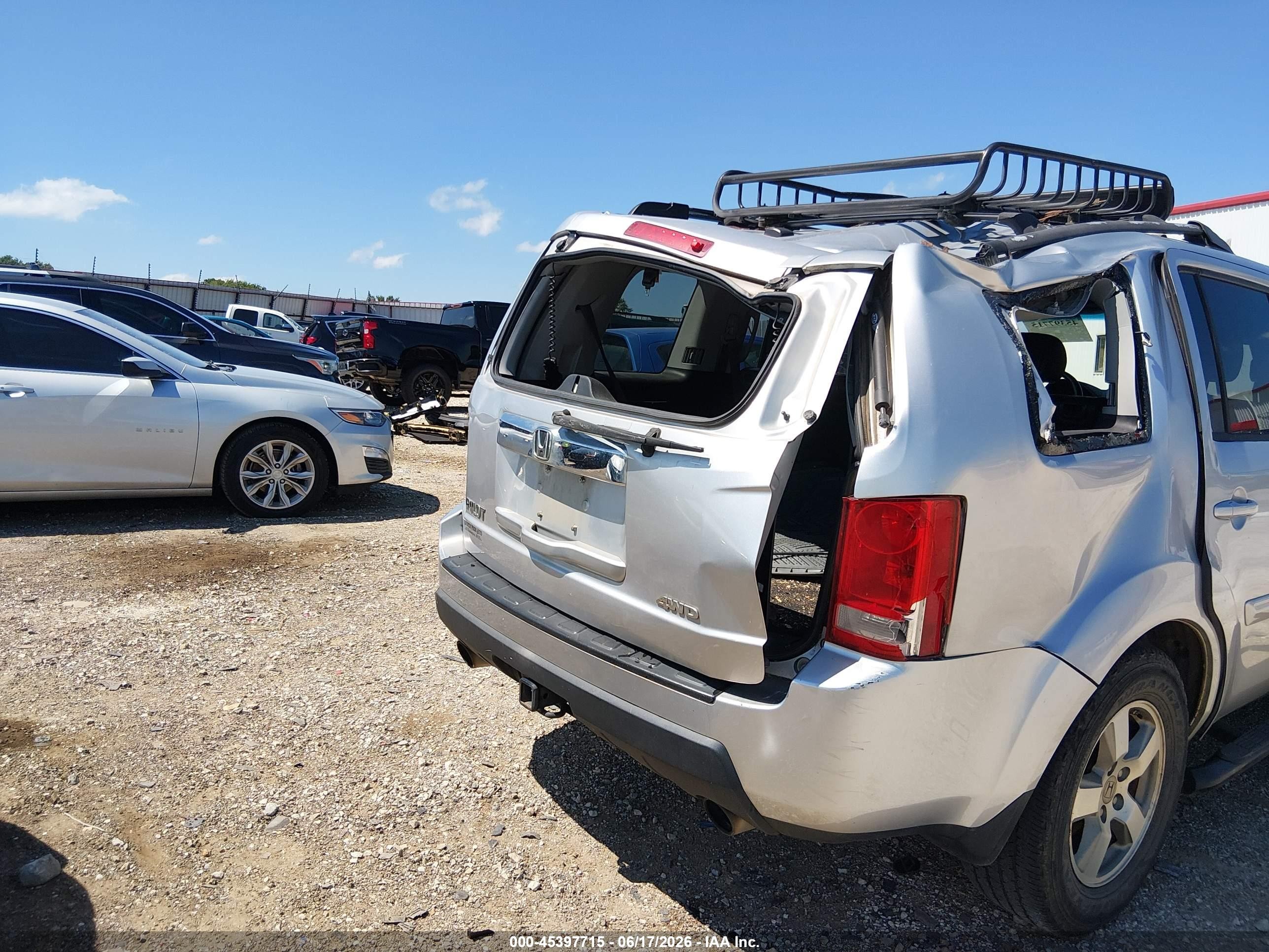 2011 Honda Pilot Ex-l Silver vin: 5FNYF4H52BB079930