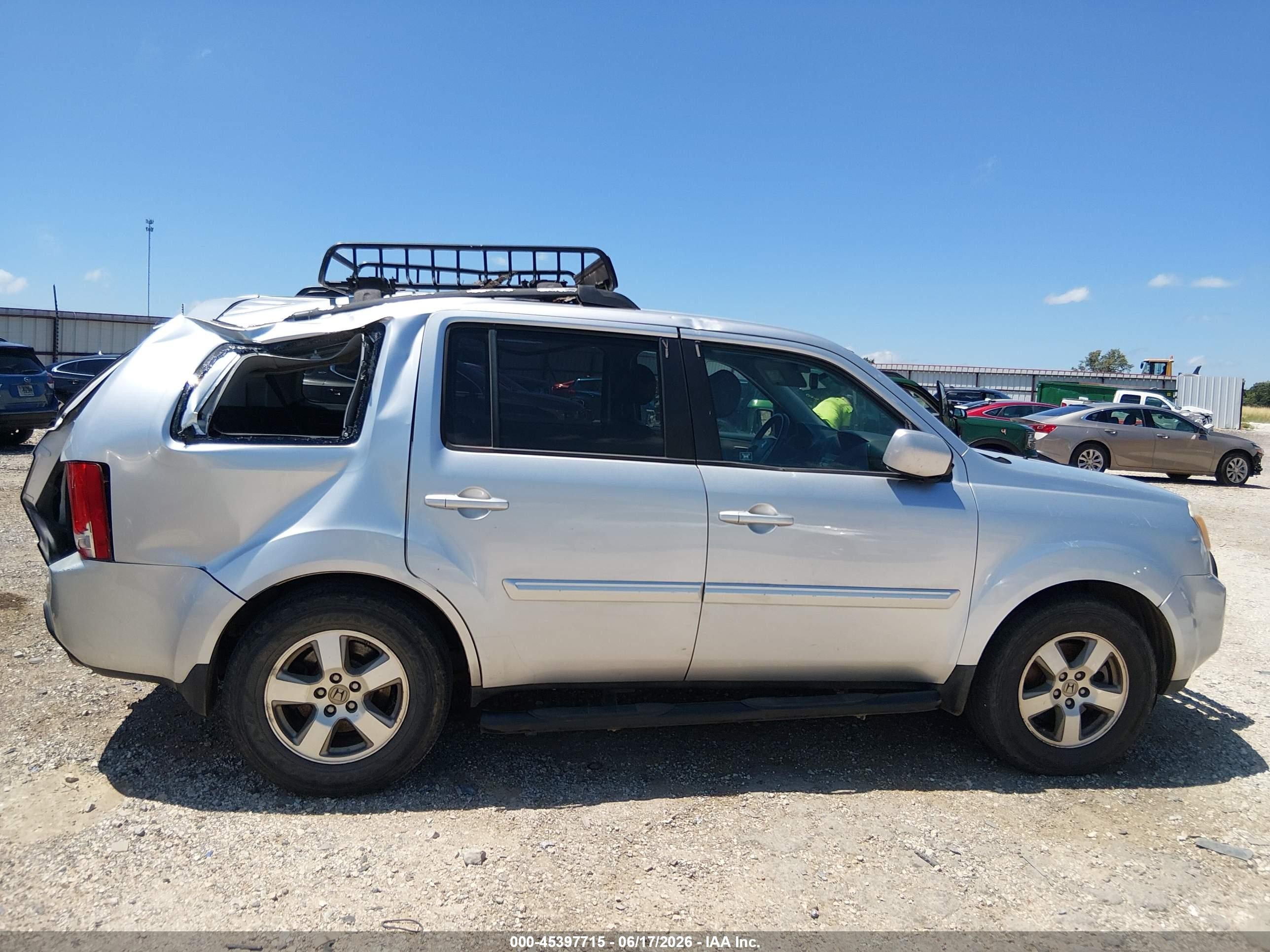 2011 Honda Pilot Ex-l Silver vin: 5FNYF4H52BB079930