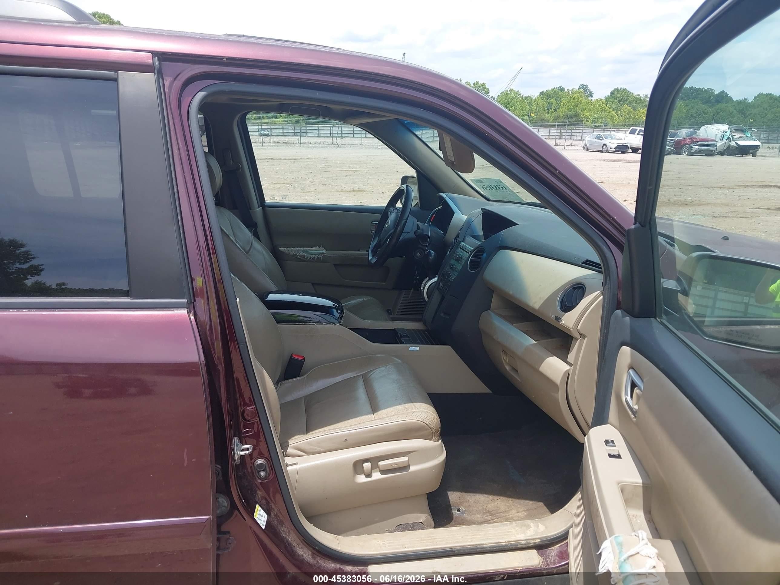 2011 Honda Pilot Ex-l Красный vin: 5FNYF4H52BB084237