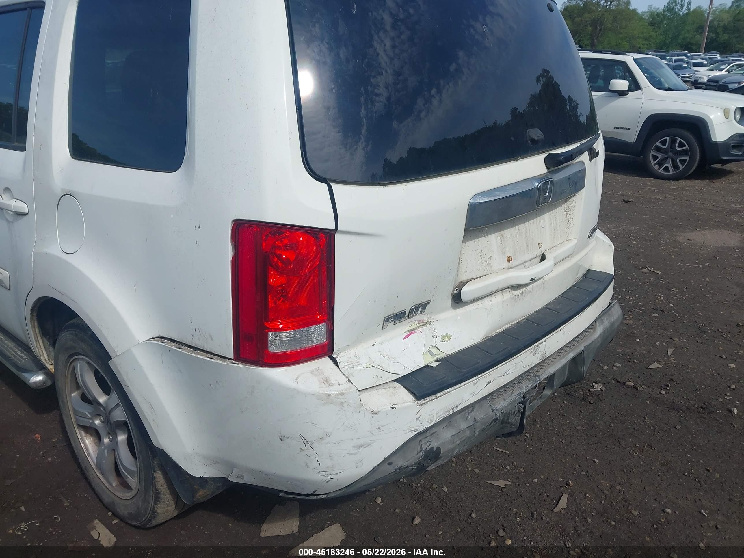 2012 Honda Pilot Ex-l White vin: 5FNYF4H52CB039896