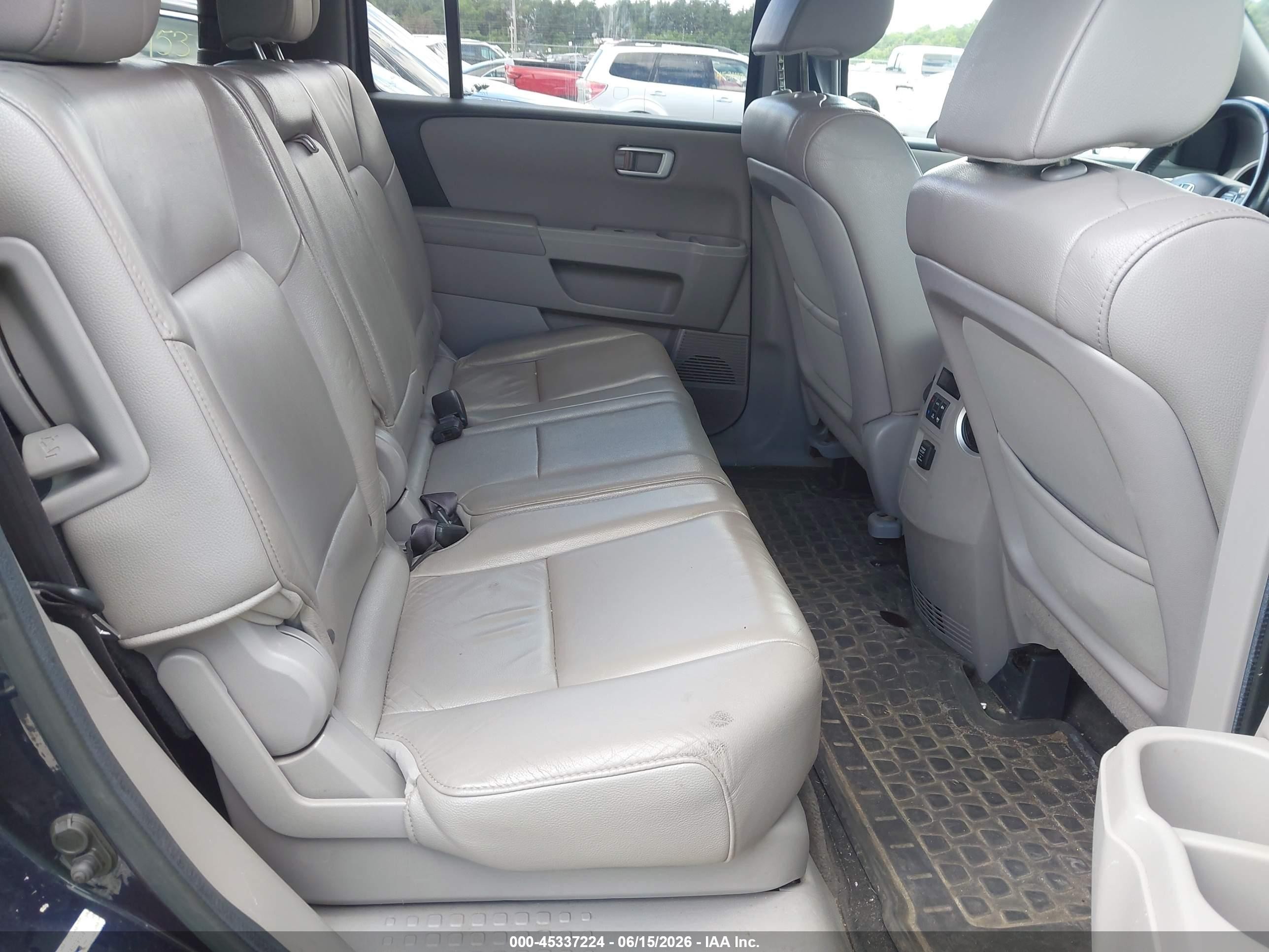 2012 Honda Pilot Ex-l Dark Blue vin: 5FNYF4H52CB079038