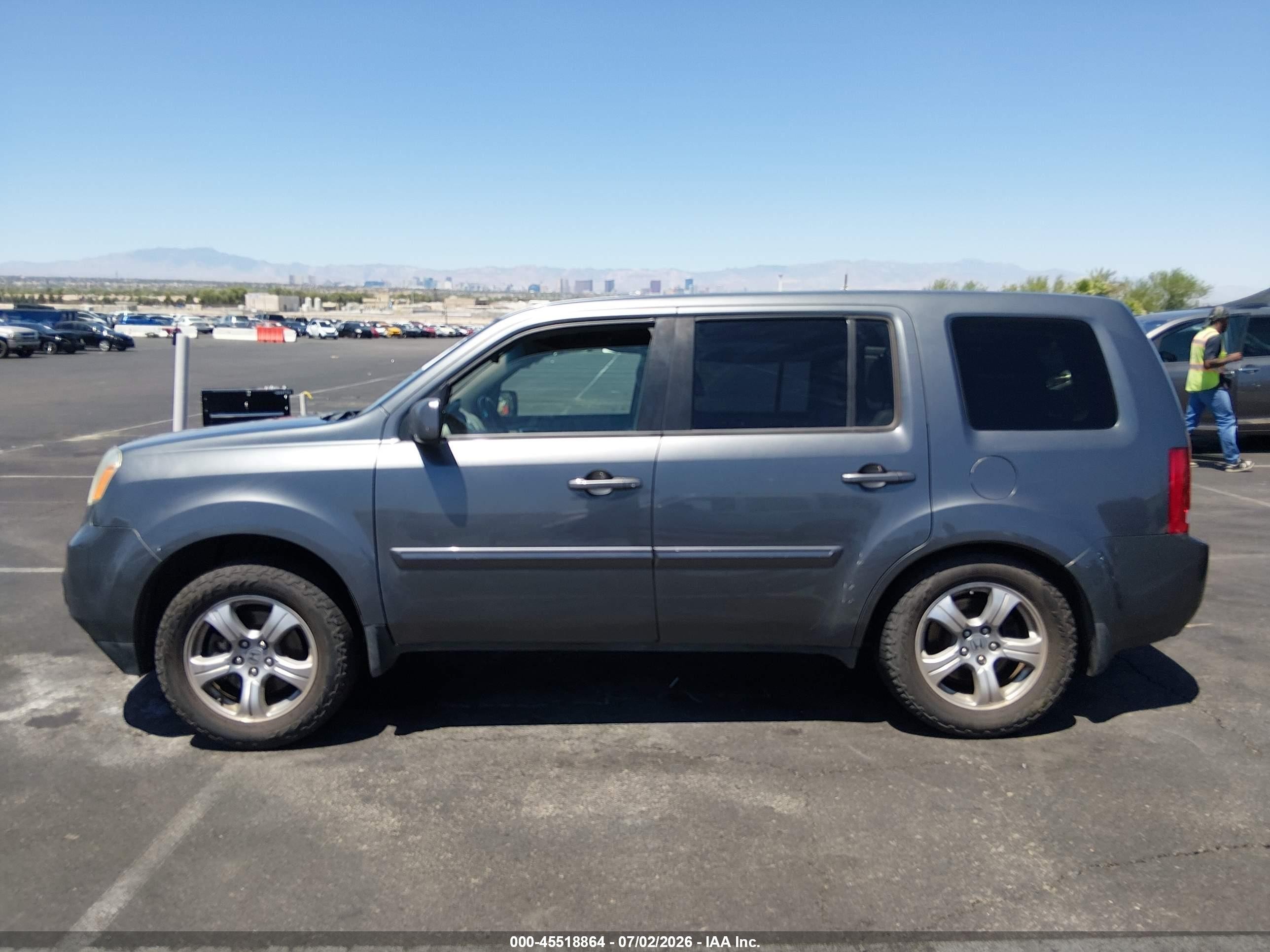 2012 Honda Pilot Ex-l Gray vin: 5FNYF4H52CB082862
