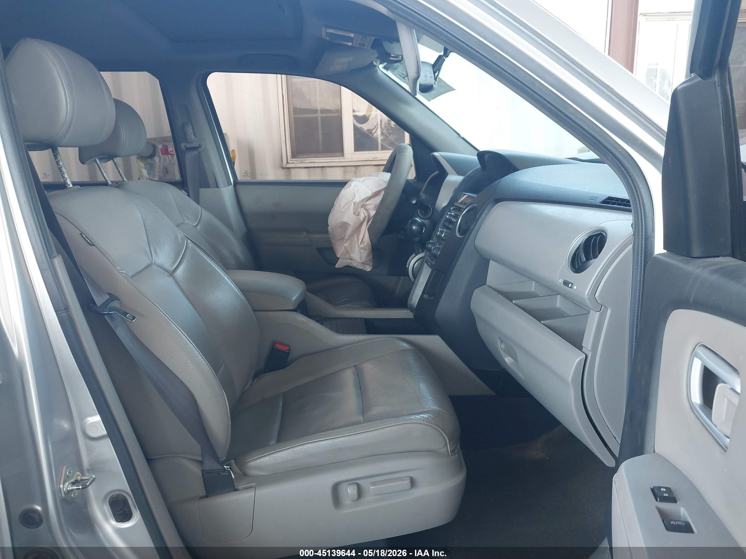 2013 Honda Pilot Ex-l Silver vin: 5FNYF4H52DB023036