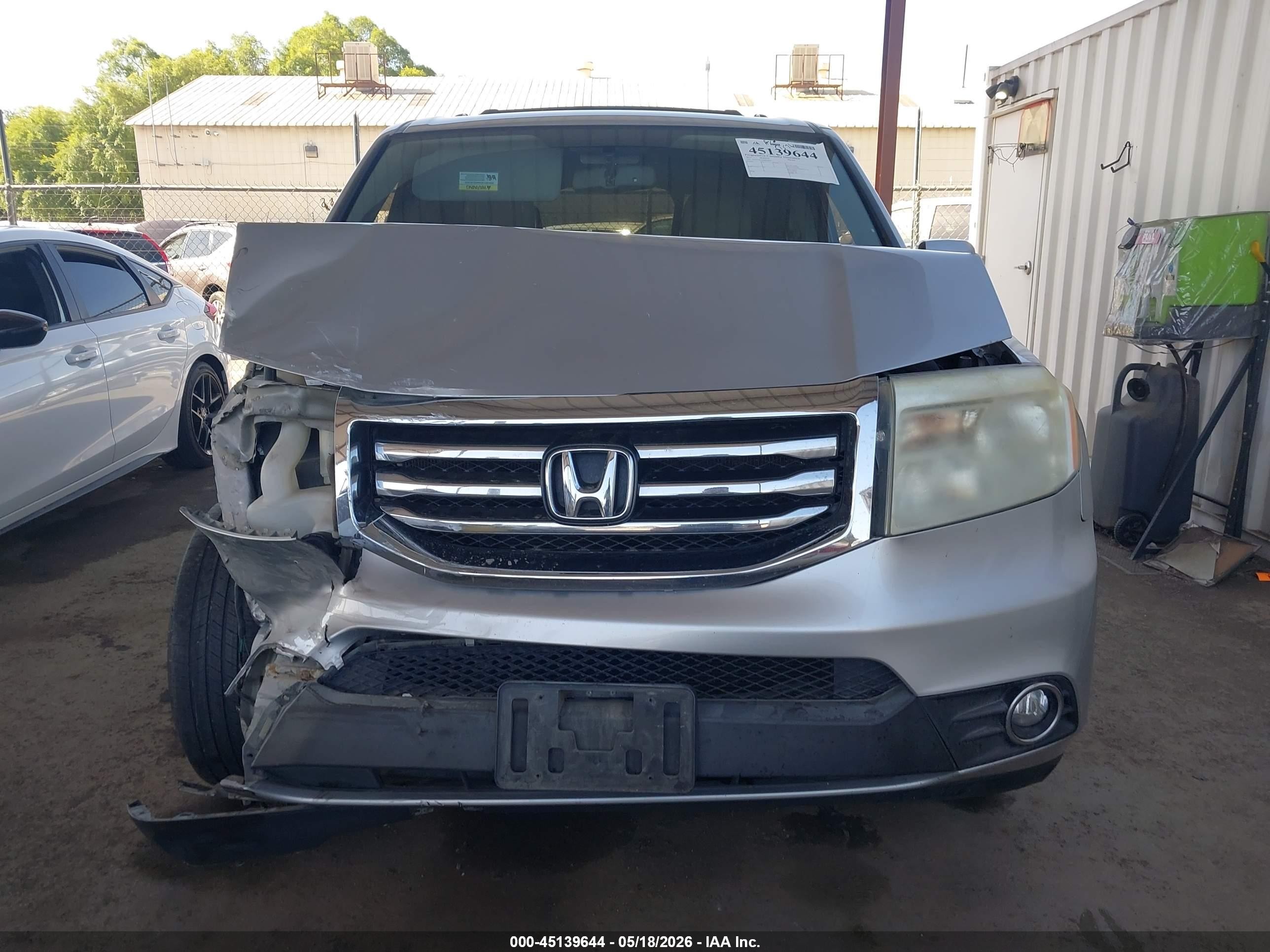 2013 Honda Pilot Ex-l Silver vin: 5FNYF4H52DB023036