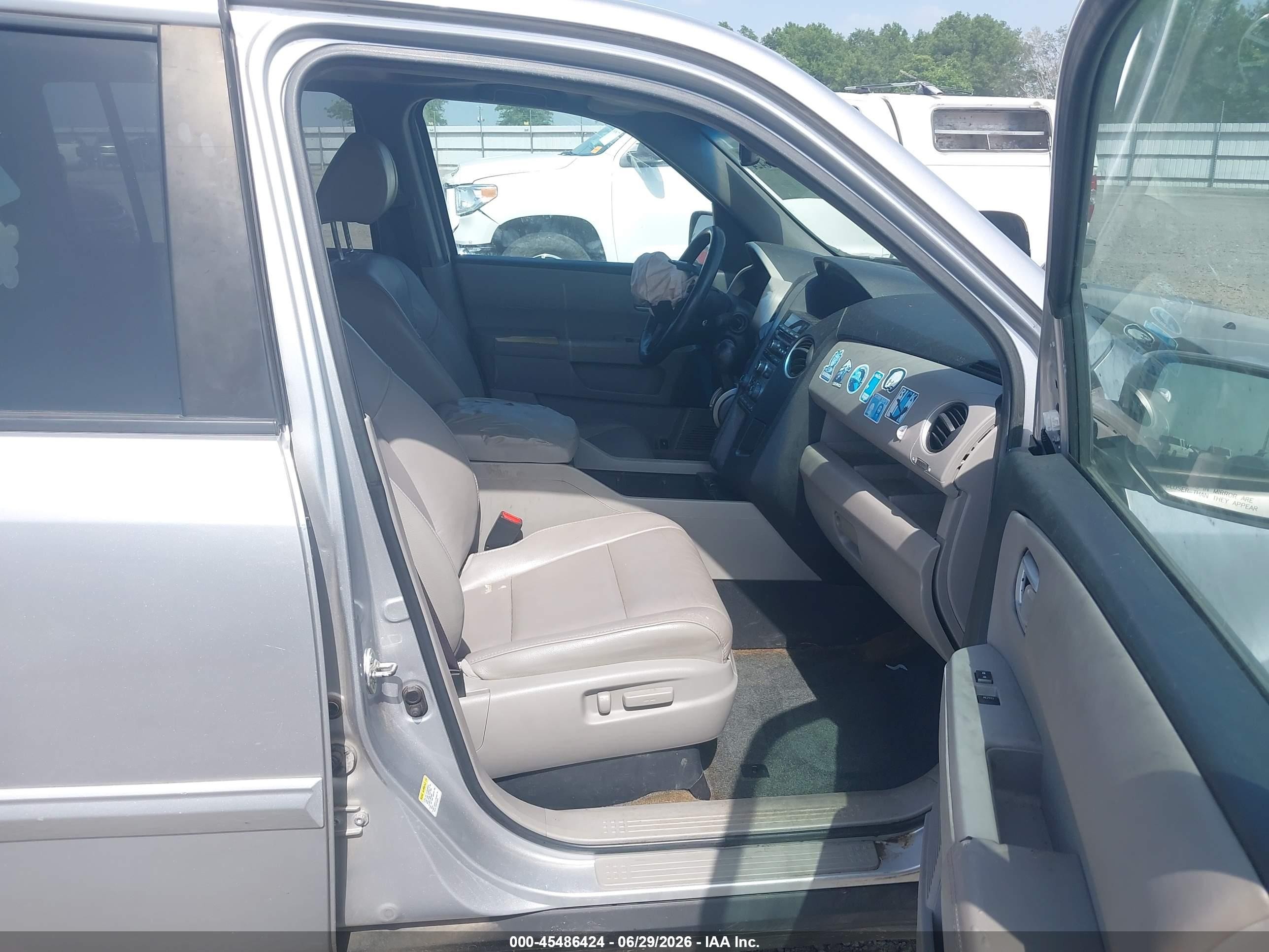 2013 Honda Pilot Ex-l Silver vin: 5FNYF4H52DB076254